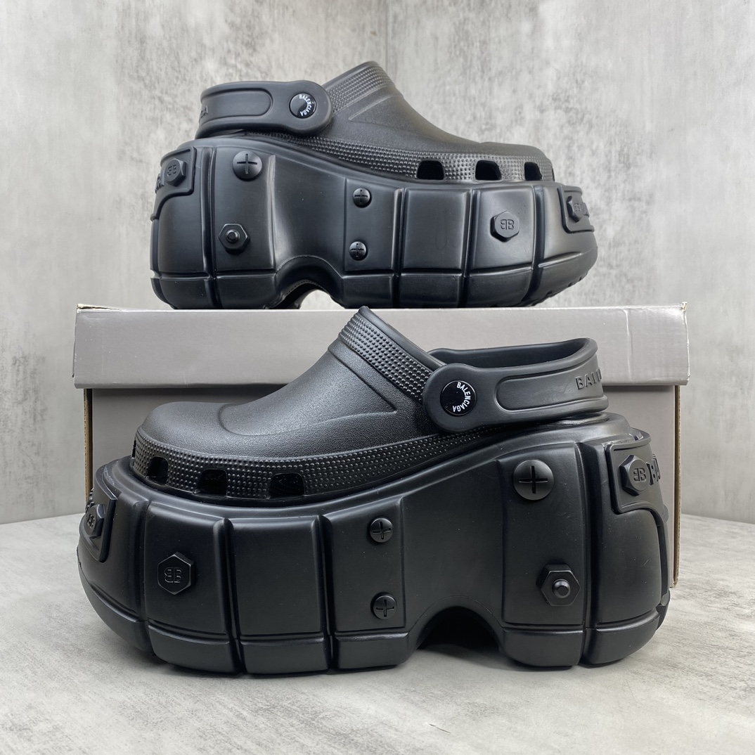 Balenciaga 新款上架 卡骆驰联乘法国高端奢侈品牌-巴黎世家 BALENCIAGA x CrOCS MPoolPlatform Slide Sandals 穆勒系列松糕厚底夏季沙滩涉水百搭潮流系带休闲拖鞋式凉鞋 增高鞋 女鞋 采用全新开发双层超轻95%(注塑)EVA塑料上下层组合模具