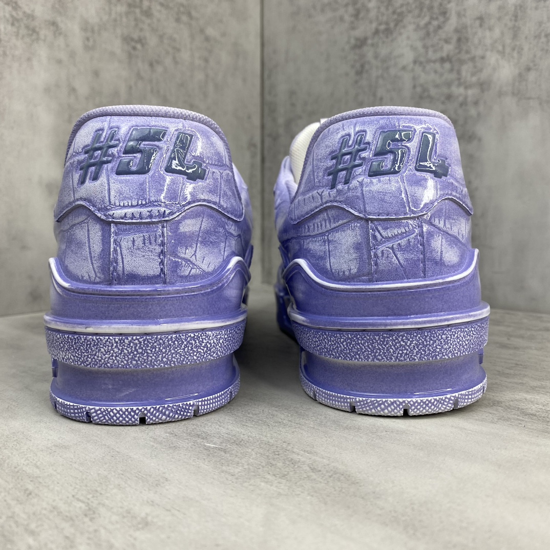 Louis Vuitton 新款上架 2054 Louis*Vuitto* Trainer 水染系列 最新款 大底和面料私模 绝对下血本费心思的一款鞋子 自Vifgil到来之后而设计的这一系列 每一季度都深受众多粉丝的青睐 TPU 大底 包装