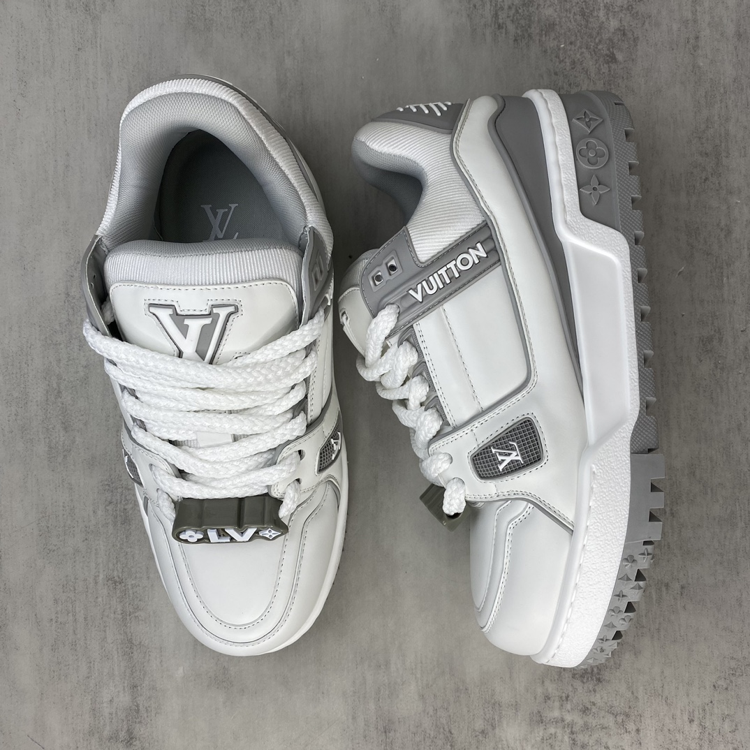 Louis Vuitton 新款上架 Louis*Vuitton* 24SS走秀款 胖丁Trainer 面包鞋 滑板鞋 休闲 运动鞋 DIY串珠Loui* vuitto* 2024年男装春夏走秀款