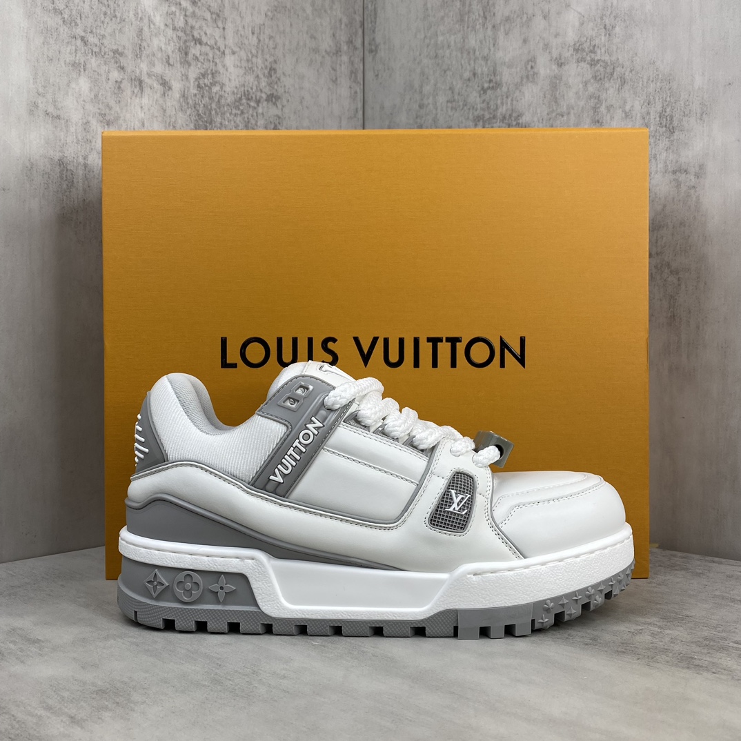 Louis Vuitton 新款上架 Louis*Vuitton* 24SS走秀款 胖丁Trainer 面包鞋 滑板鞋 休闲 运动鞋 DIY串珠Loui* vuitto* 2024年男装春夏走秀款