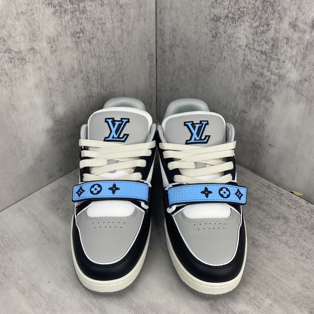 Louis Vuitton 新款上架 2063 Louis*Vuitto* LV Trainer 魔术贴最新款 大底和面料私模 绝对下血本费心思的一款鞋子 自Vifgil到来之后而设计的这一系列 每一季度都深受众多粉丝的青睐 TPU 大底 包装