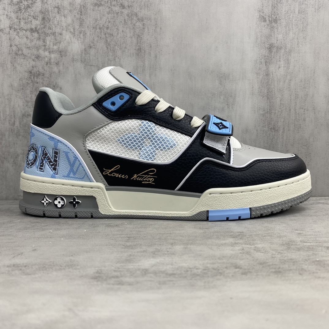 Louis Vuitton 新款上架 2063 Louis*Vuitto* LV Trainer 魔术贴最新款 大底和面料私模 绝对下血本费心思的一款鞋子 自Vifgil到来之后而设计的这一系列 每一季度都深受众多粉丝的青睐 TPU 大底 包装