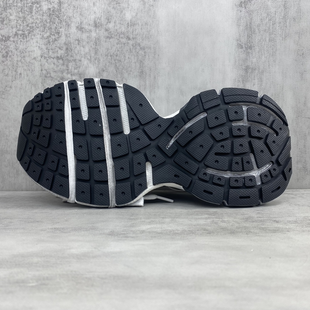 Balenciaga Balenciaga Phantom Sneaker 同步 巴黎世家全新十代潮流跑鞋 W3XL59047