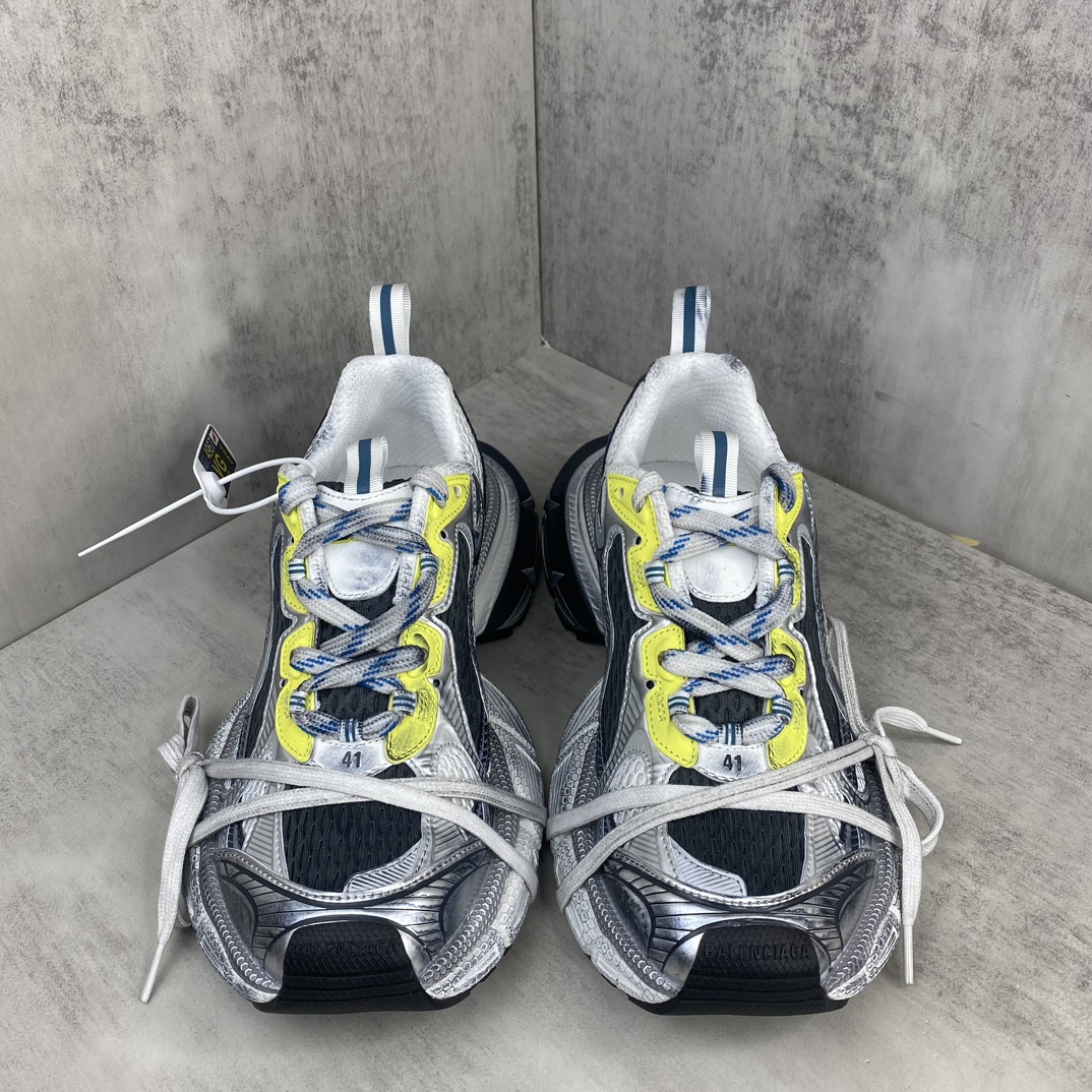 Balenciaga Balenciaga Phantom Sneaker 同步 巴黎世家全新十代潮流跑鞋 W3XL59047