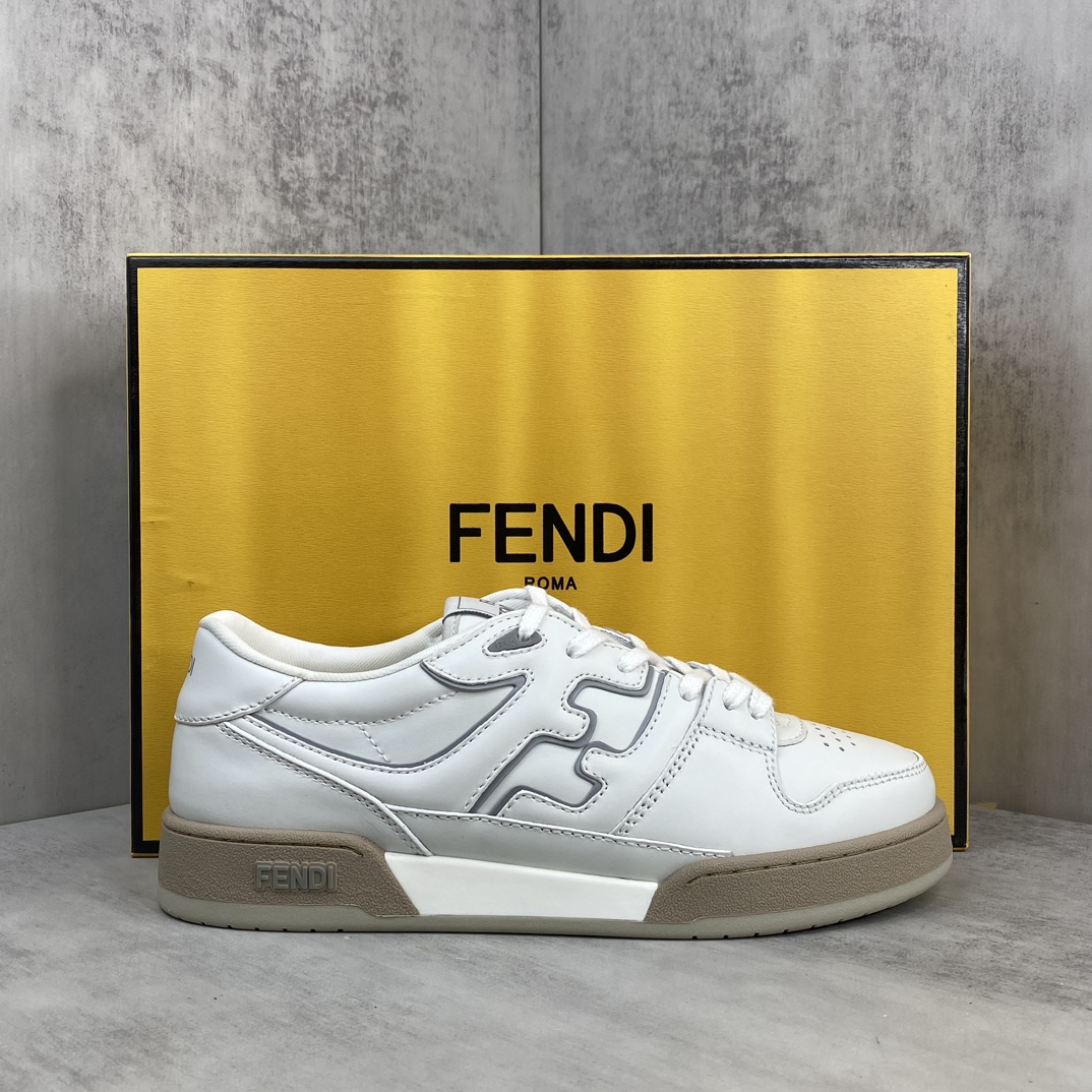 Fendi 新色上架 (莞产 ) Fendi 芬迪 23ss 休闲鞋FENDI芬迪match最新 运动鞋 设计师Kim Jones打造的首款运动鞋fendi match 和LV驴牌的Trainer篮球运动鞋 鞋型差不多 添加了FF 的设计 鞋面采用麂皮和皮革拼接组合 侧面凸起的双F logo内里采用毛巾绒里 / 男款39-45