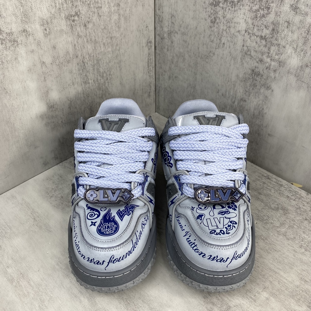 Louis Vuitton 新款上架 Loui* Vuitto* 24ss 走秀款Trainer 水染胖丁面包滑板鞋 独家开模暗花老花串珠 男款39-45