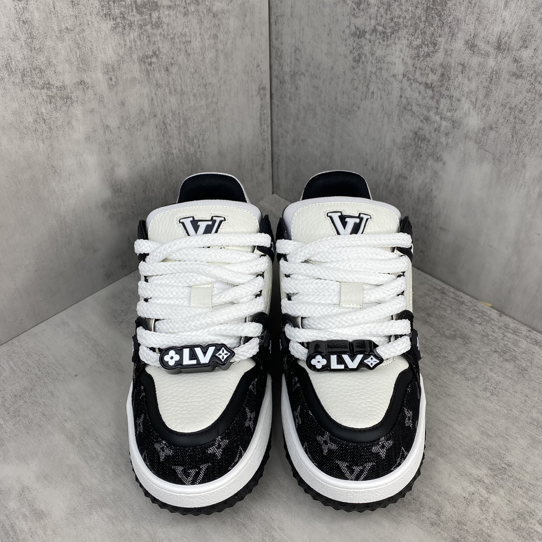 Louis Vuitton 新款上架 Louis*Vuitton* 24SS走秀款 胖丁Trainer 面包鞋 滑板鞋 休闲 运动鞋 DIY串珠Loui* vuitto* 2024年男装春夏走秀款