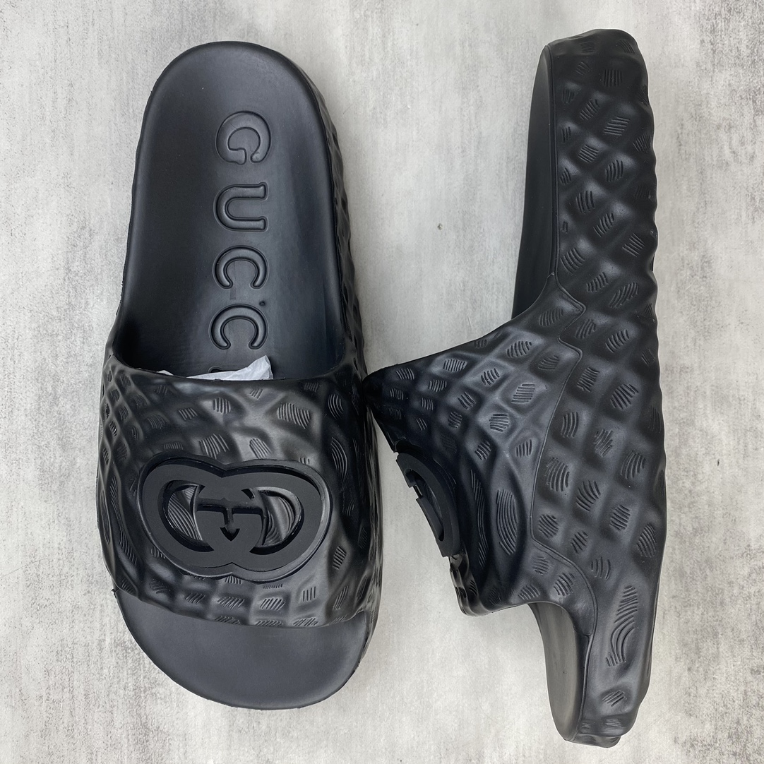 Gucci 新款上架 Gucci古驰 24ss G家最新 一字拖拖鞋 G家 正面饰有撞色3D立体双Glogo字样