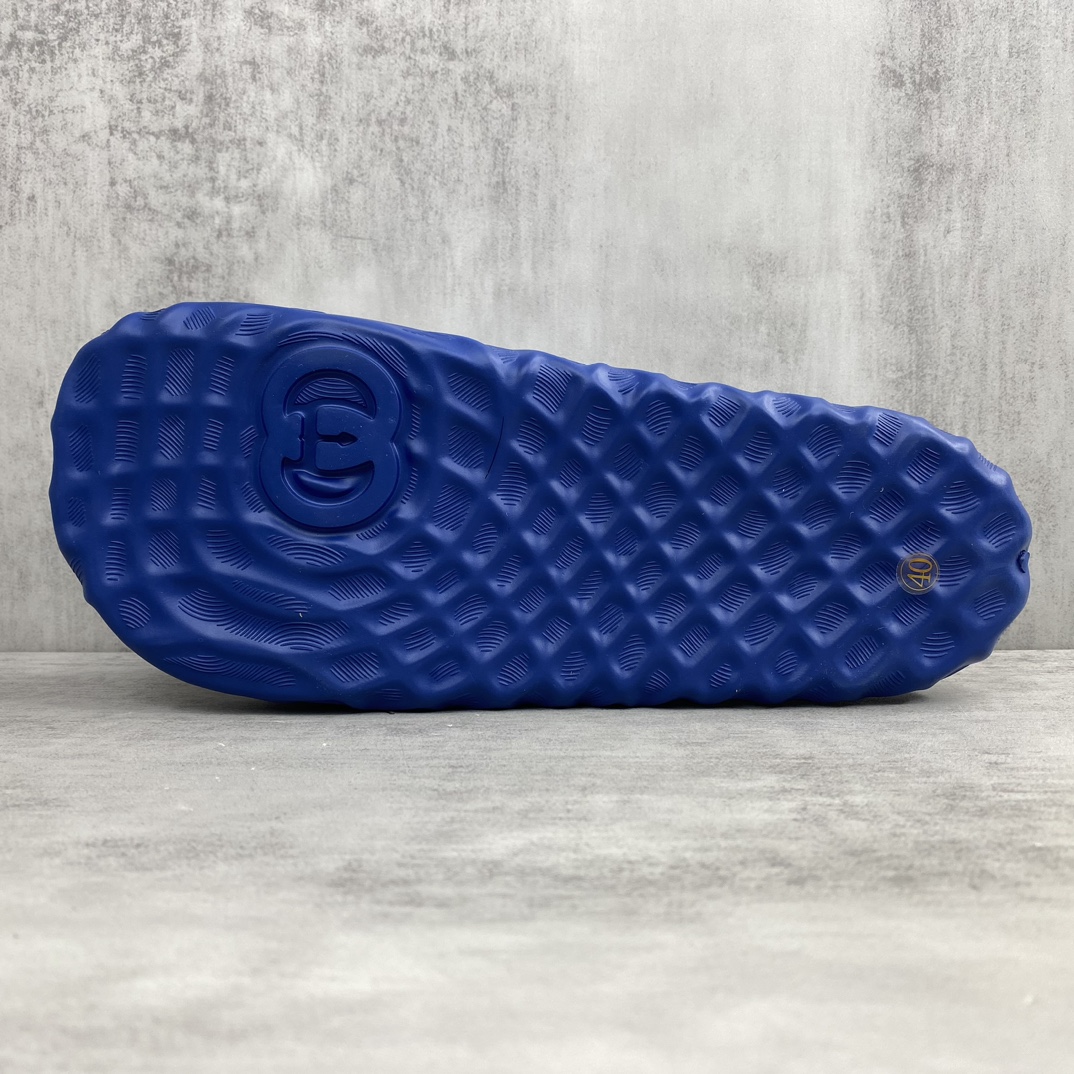 Gucci 新款上架 Gucci古驰 24ss G家最新 一字拖拖鞋 G家 正面饰有撞色3D立体双Glogo字样