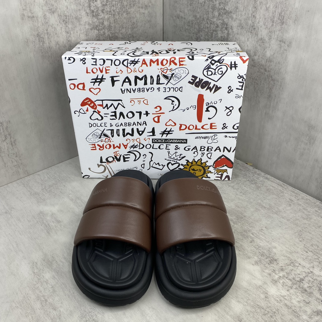 Dolce & Gabbana 新款上架 D&G 杜嘉班纳 24 ss最新交叉夏季男士拖鞋 欧洲 vip抢先购入原鞋开发 重金开发模具 完美还原zp 尺码：38-45