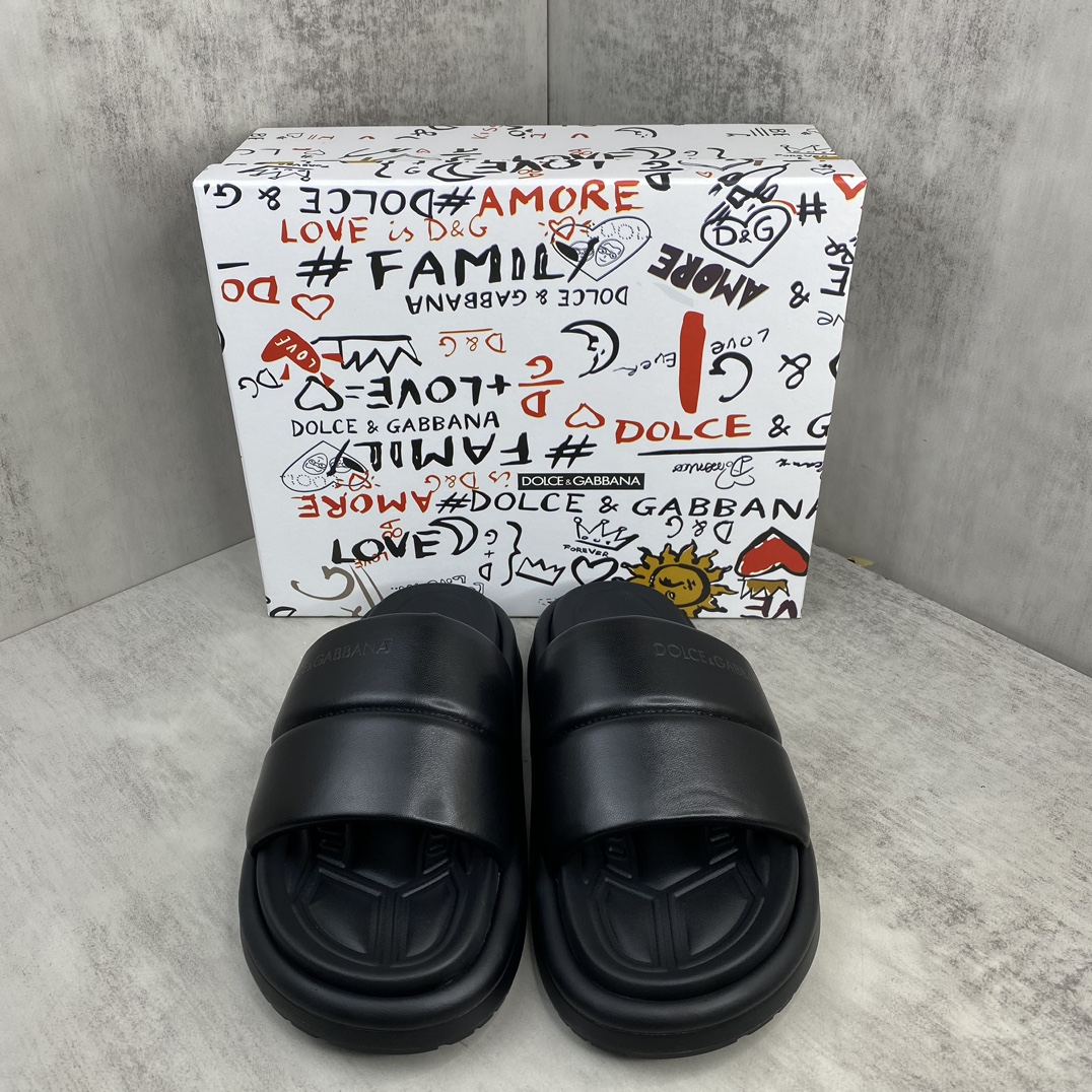 Dolce & Gabbana 新款上架 D&G 杜嘉班纳 24 ss最新交叉夏季男士拖鞋 欧洲 vip抢先购入原鞋开发 重金开发模具 完美还原zp 尺码：38-45
