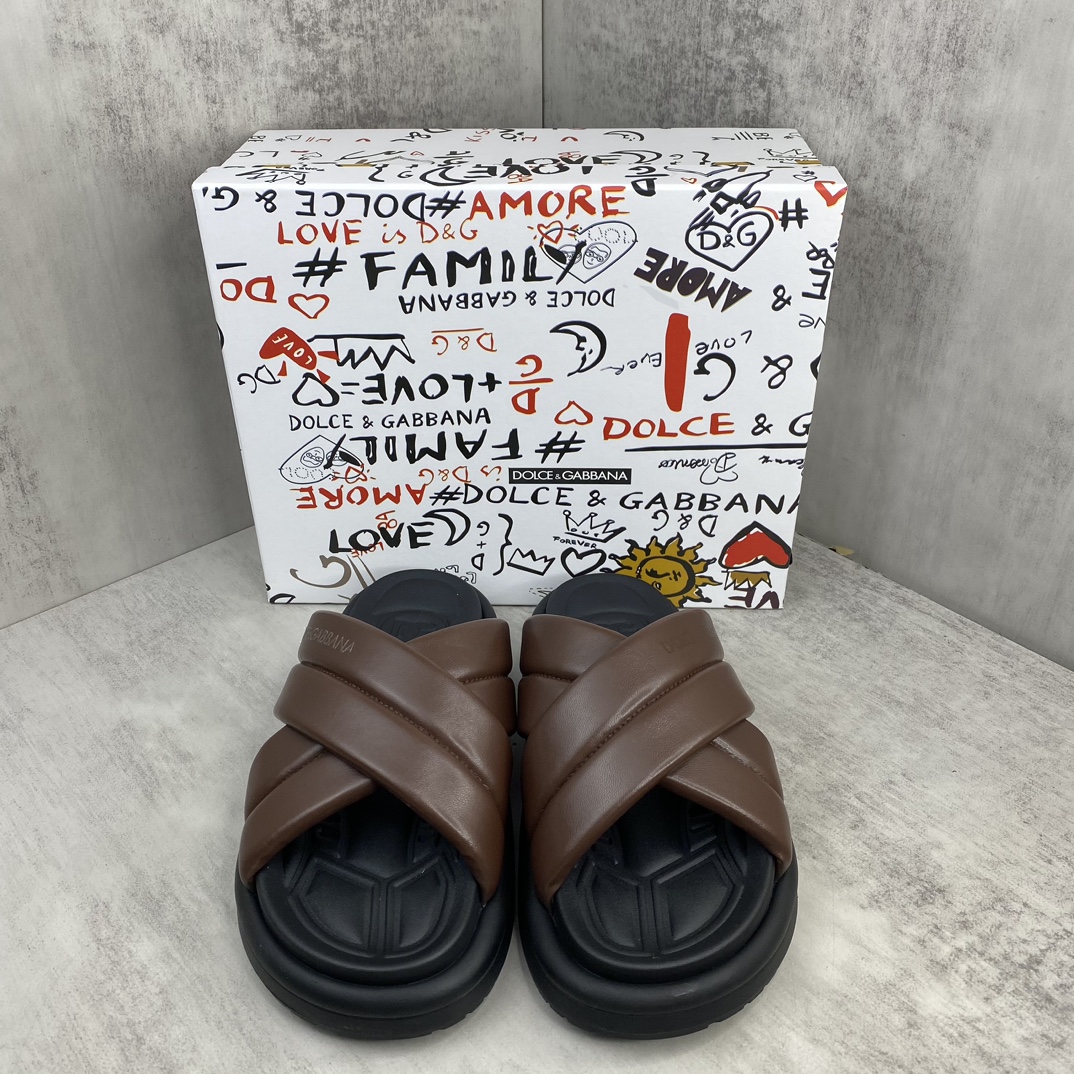 Dolce & Gabbana 新款上架 D&G 杜嘉班纳 24 ss最新交叉夏季男士拖鞋 欧洲 vip抢先购入原鞋开发 重金开发模具 完美还原zp 尺码：38-45