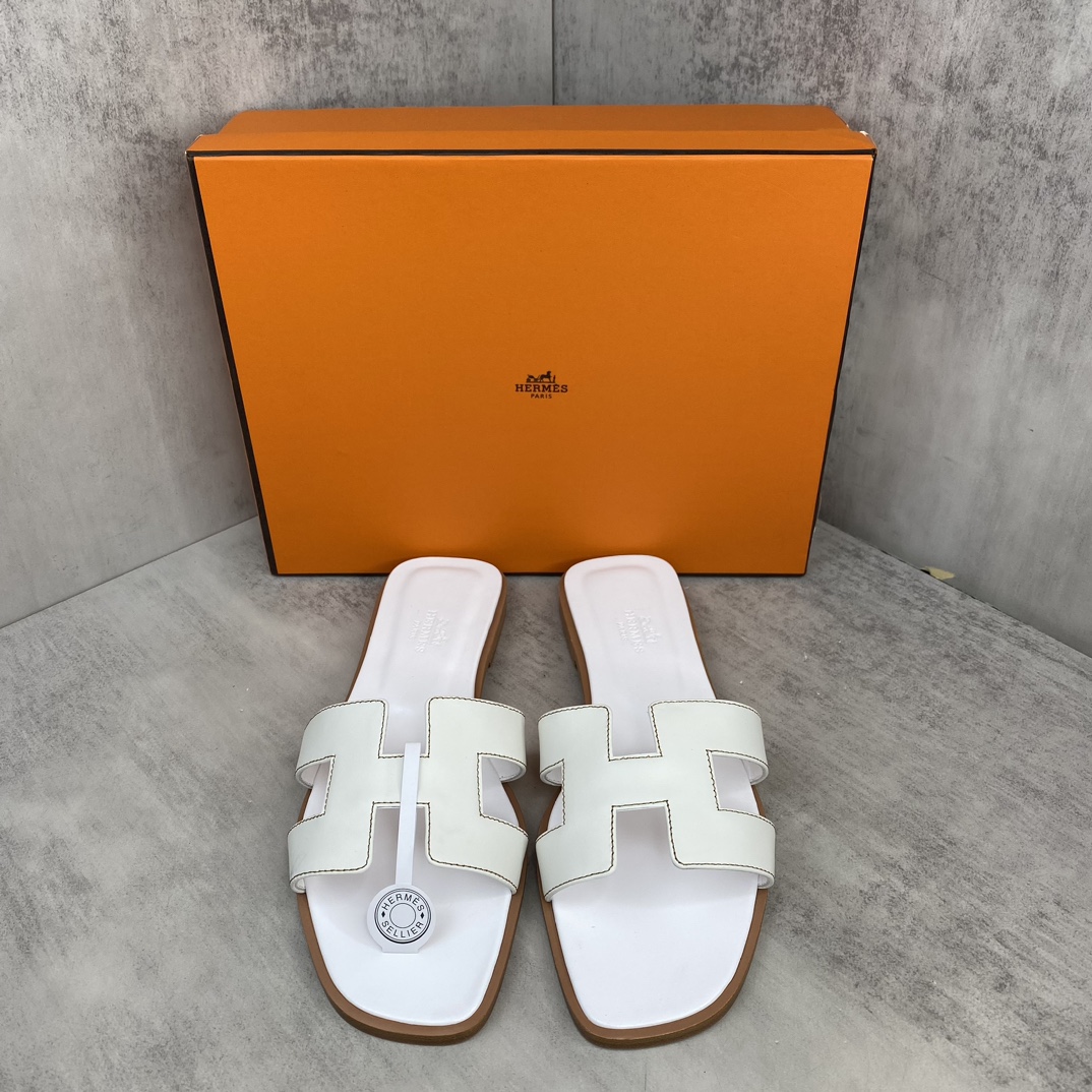 Hermès 新款上架 爱马仕 H人字拖 女拖鞋 款式 传久 经得起考验