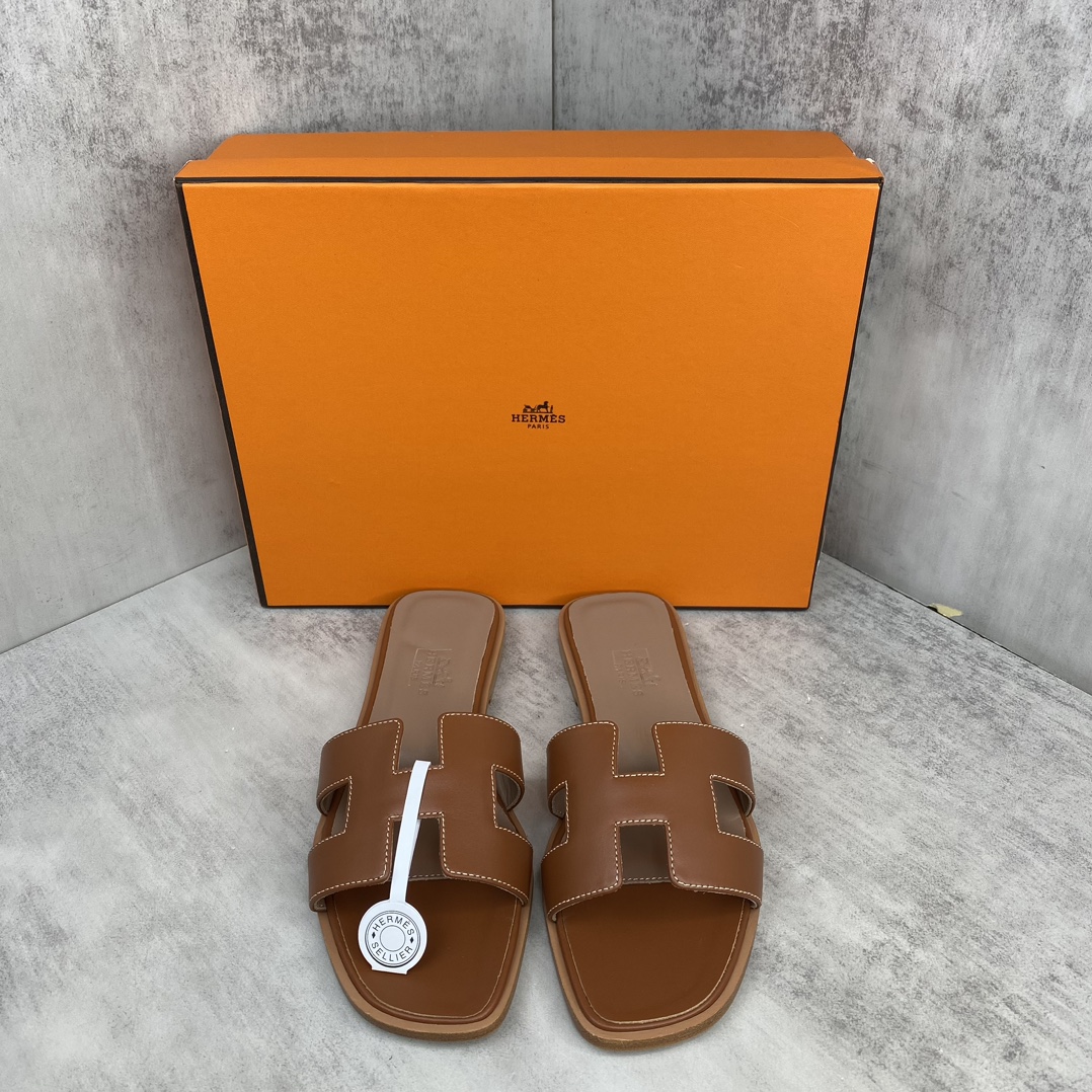 Hermès 新款上架 爱马仕 H人字拖 女拖鞋 款式 传久 经得起考验