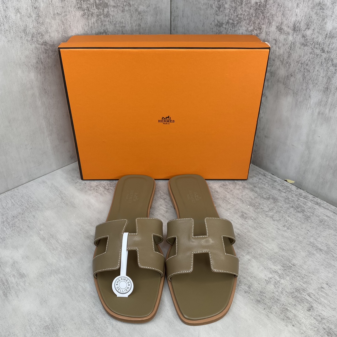 Hermès 新款上架 爱马仕 H人字拖 女拖鞋 款式 传久 经得起考验