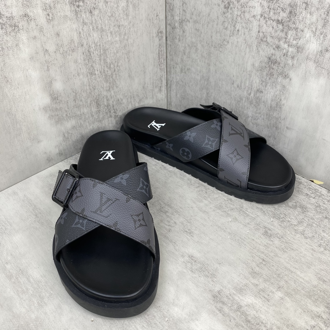 Louis Vuitton 新色上架 LV 24ss 春夏男装凉拖 楦型与 一致 进口 皮料制作 高品质拖鞋凉鞋 尺码：38-45