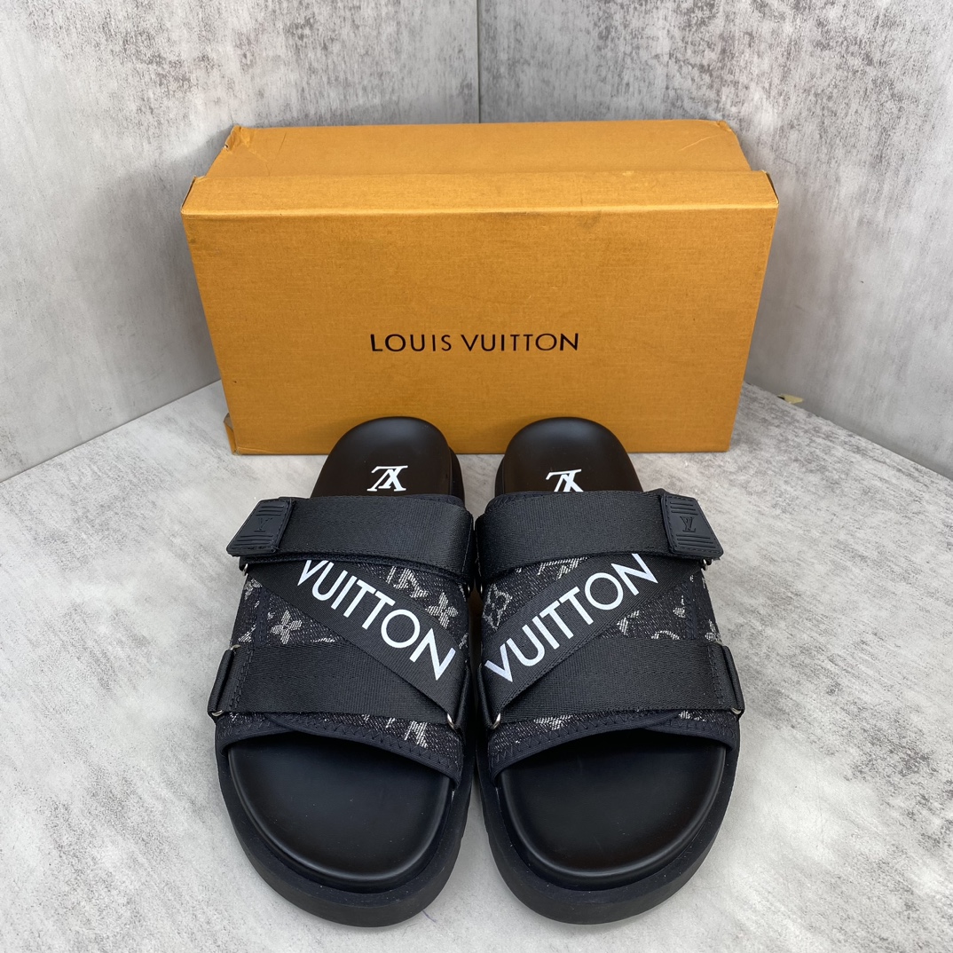 Louis Vuitton 新色上架 LV 24ss 春夏男装凉拖 楦型与 一致 进口 皮料制作 高品质拖鞋凉鞋 尺码：38-45