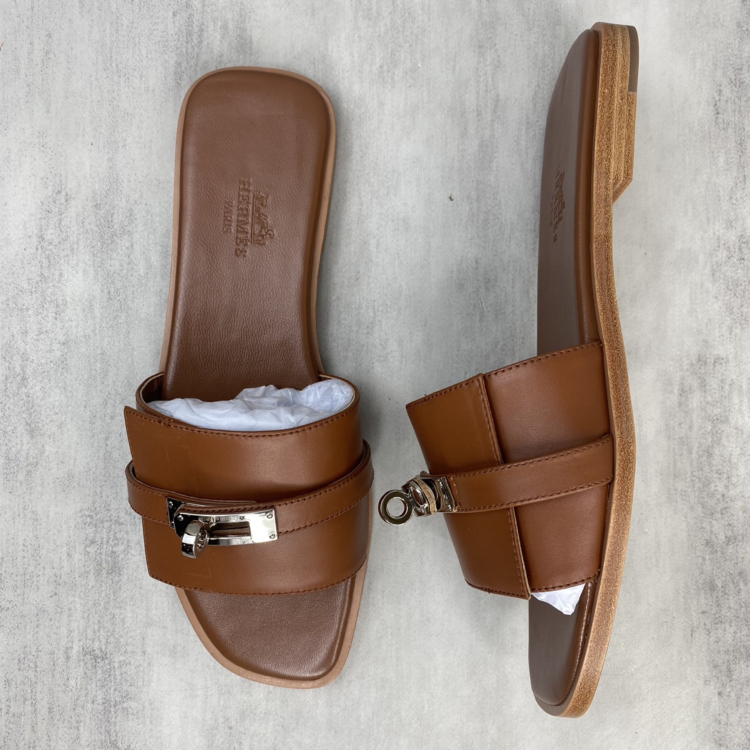 Hermès 新款上架 爱马仕 H人字拖 女拖鞋 款式 传久 经得起考验