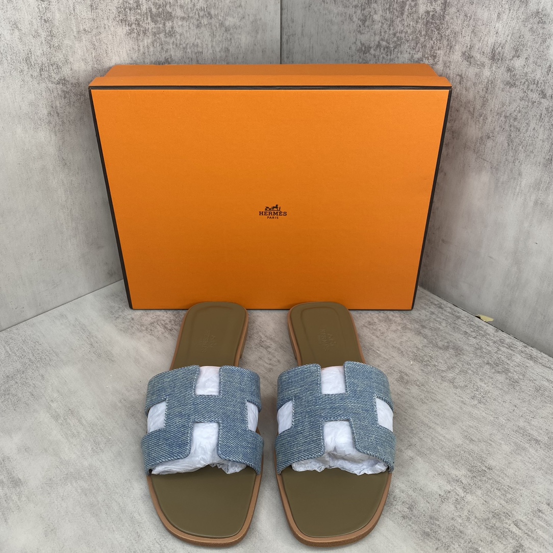 Hermès 新款上架 爱马仕 H人字拖 女拖鞋 款式 传久 经得起考验