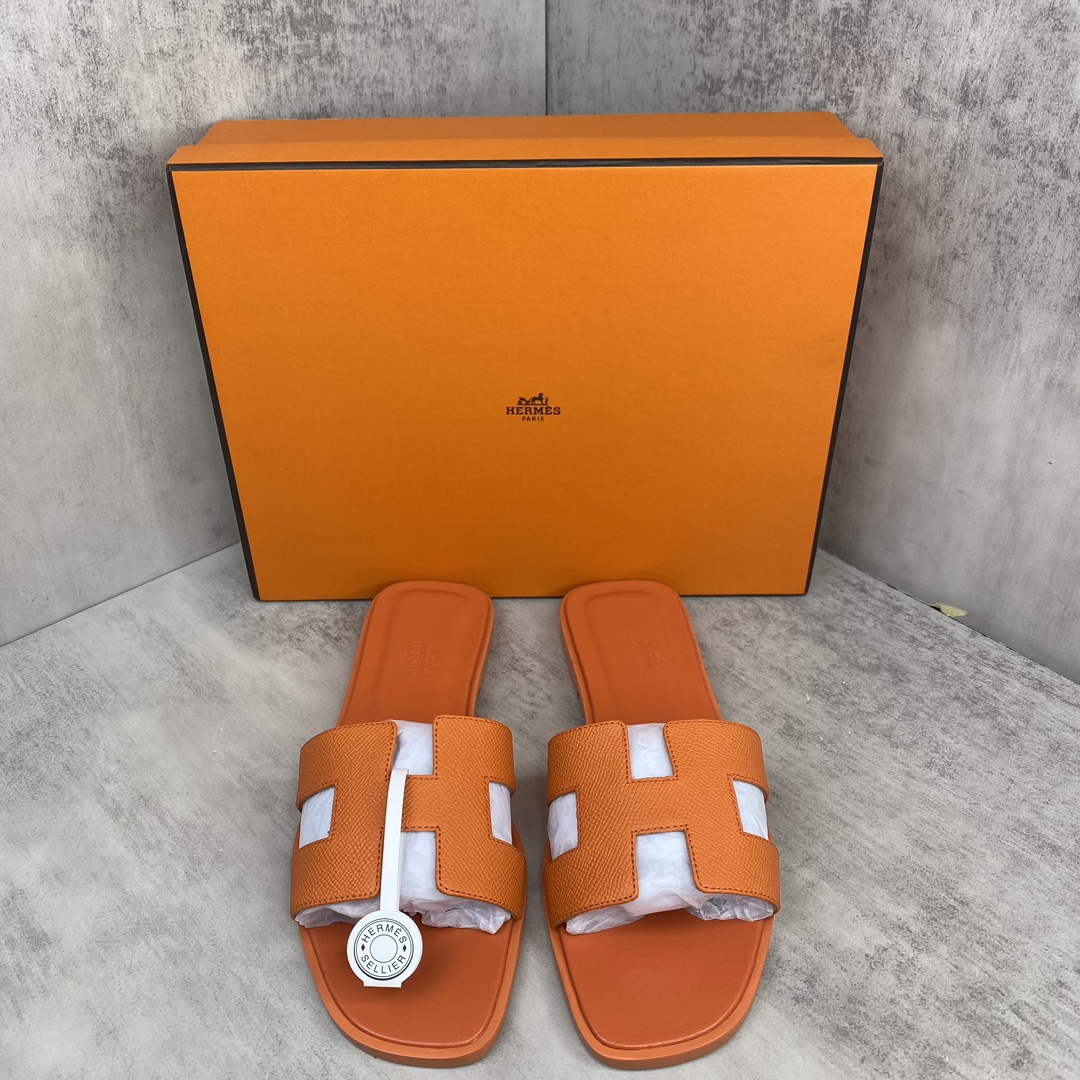 Hermès 新款上架 爱马仕 H人字拖 女拖鞋 款式 传久 经得起考验