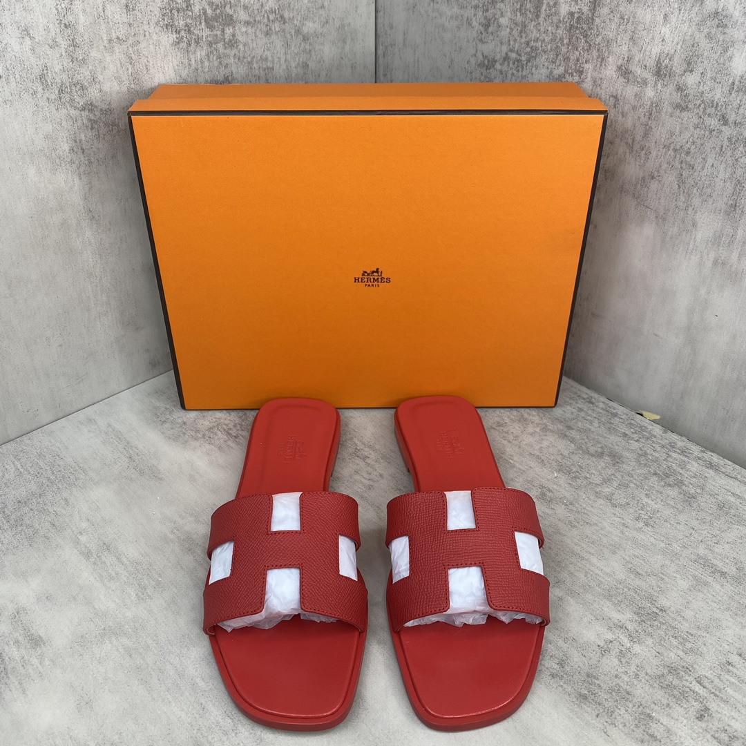 Hermès 新款上架 爱马仕 H人字拖 女拖鞋 款式 传久 经得起考验