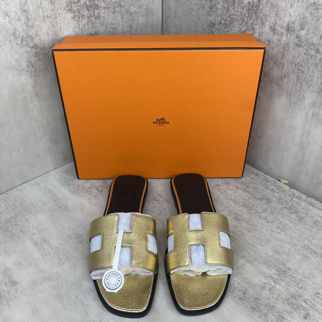 Hermès 新款上架 爱马仕 H人字拖 女拖鞋 款式 传久 经得起考验