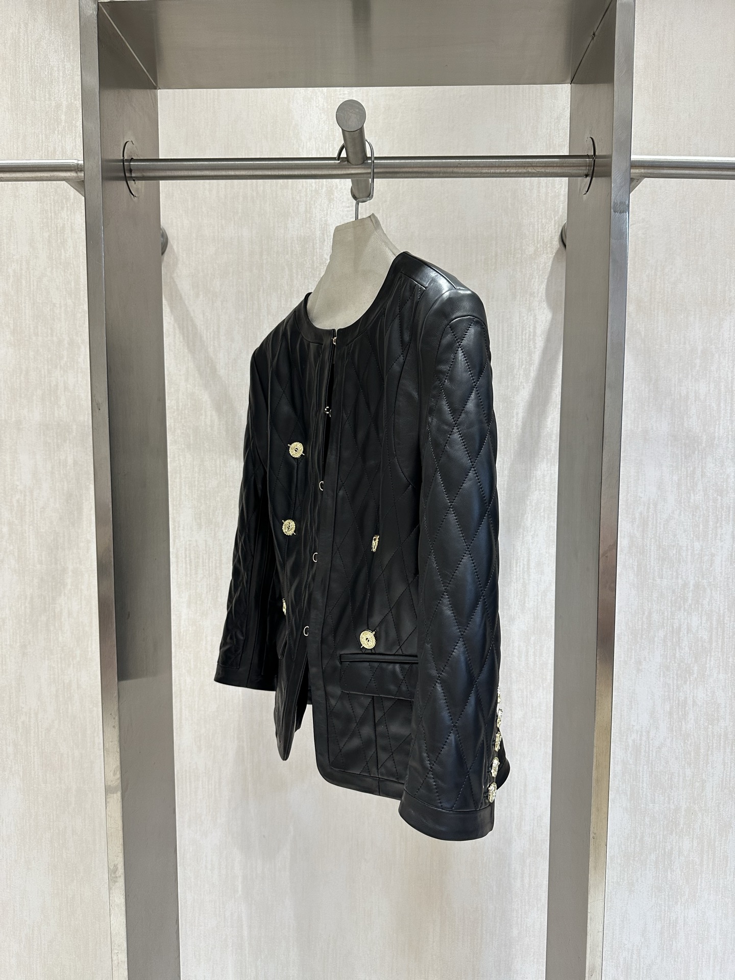 Balmain Lambskin Embroidered Jacket & Skirt Set - Chic & Luxurious 4 i1745242238877 767 0 2