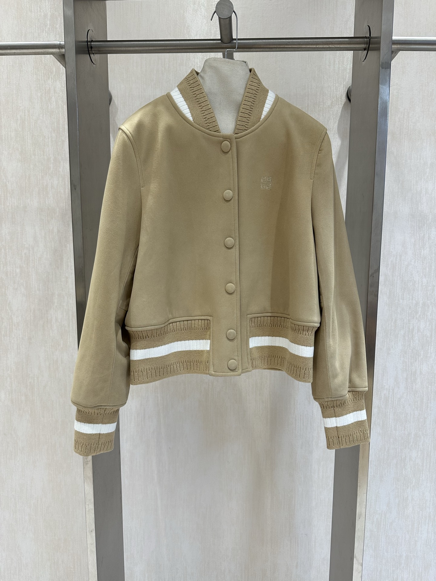 Givenchy Paris Reversible Print Lambskin Baseball Jacket - Chic & Trendy 2 i1746629725479 2381 0 0