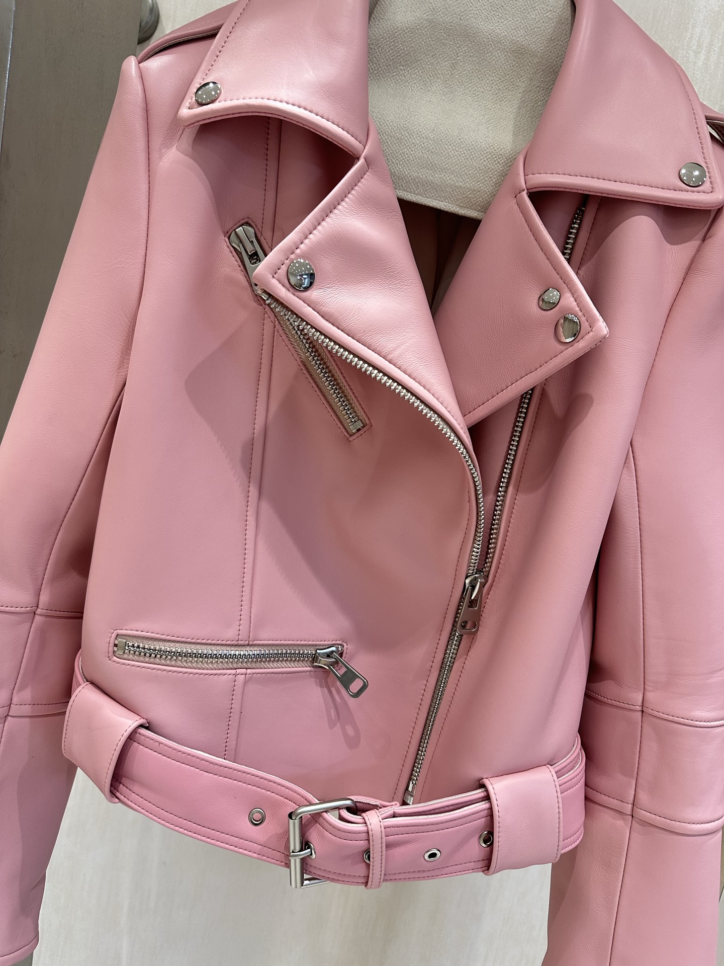 M*cq Alexander McQueen Lambskin Biker Jacket - Classic Motorcycle Style 7 i1752369761730 6157 0 5
