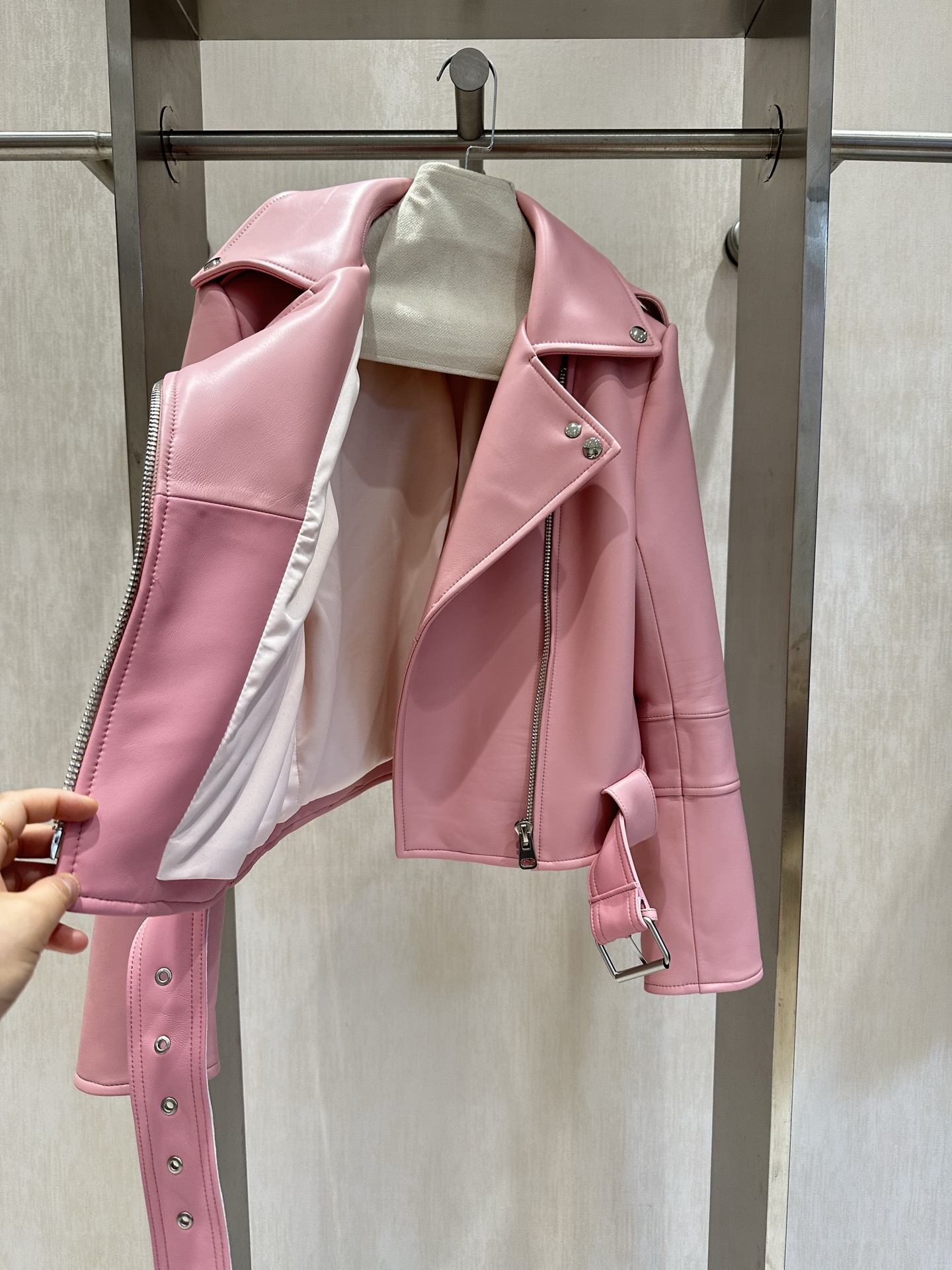 M*cq Alexander McQueen Lambskin Biker Jacket - Classic Motorcycle Style 3 i1752369764016 3564 0 1