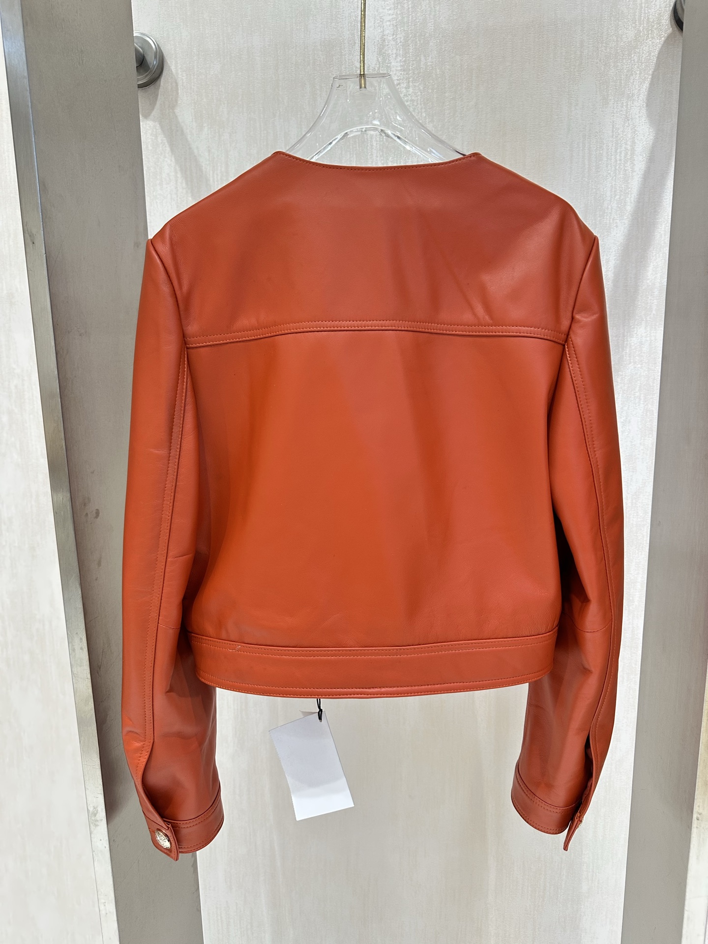 Ba*main Balman Double-Button Short Coat in Soft Skin with Customization Options - 图片 3
