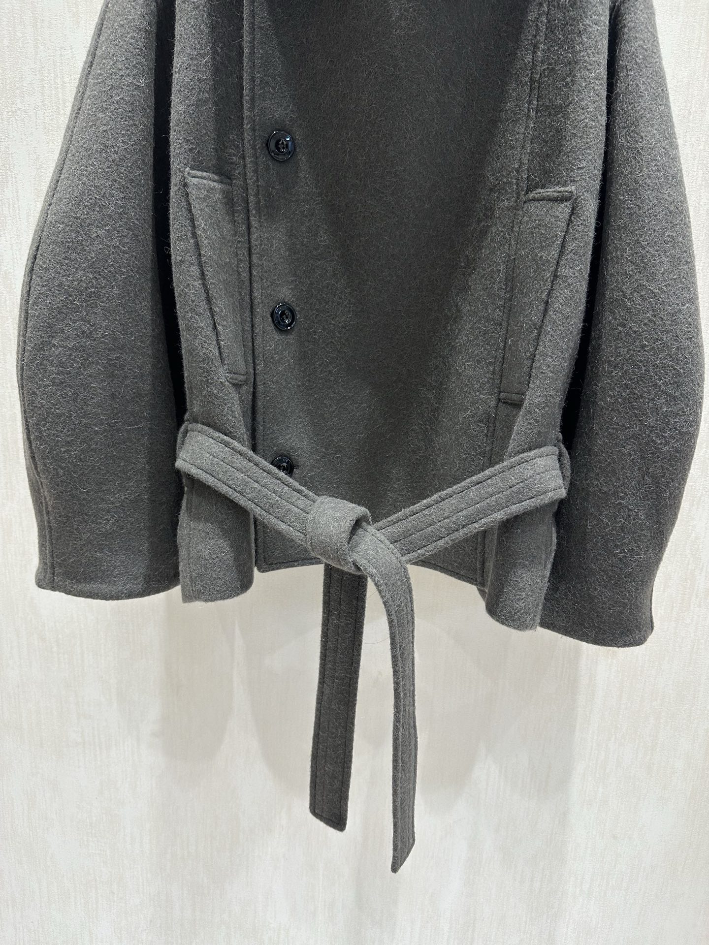 Lemaire Gray-Green Wool Blend Belted Short Coat - Stylish & Comfortable 7 i1758288225094 4853 0 5