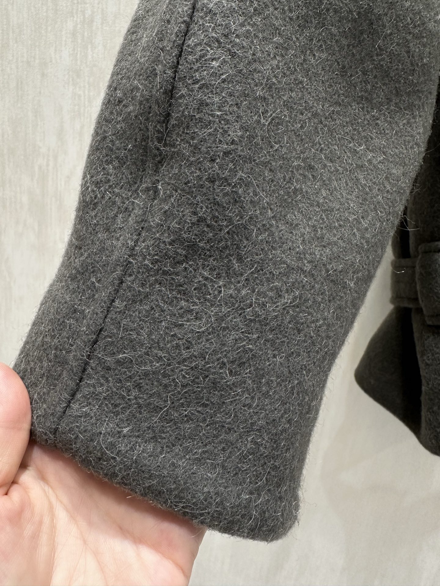 Lemaire Gray-Green Wool Blend Belted Short Coat - Stylish & Comfortable 6 i1758288227210 9161 0 4