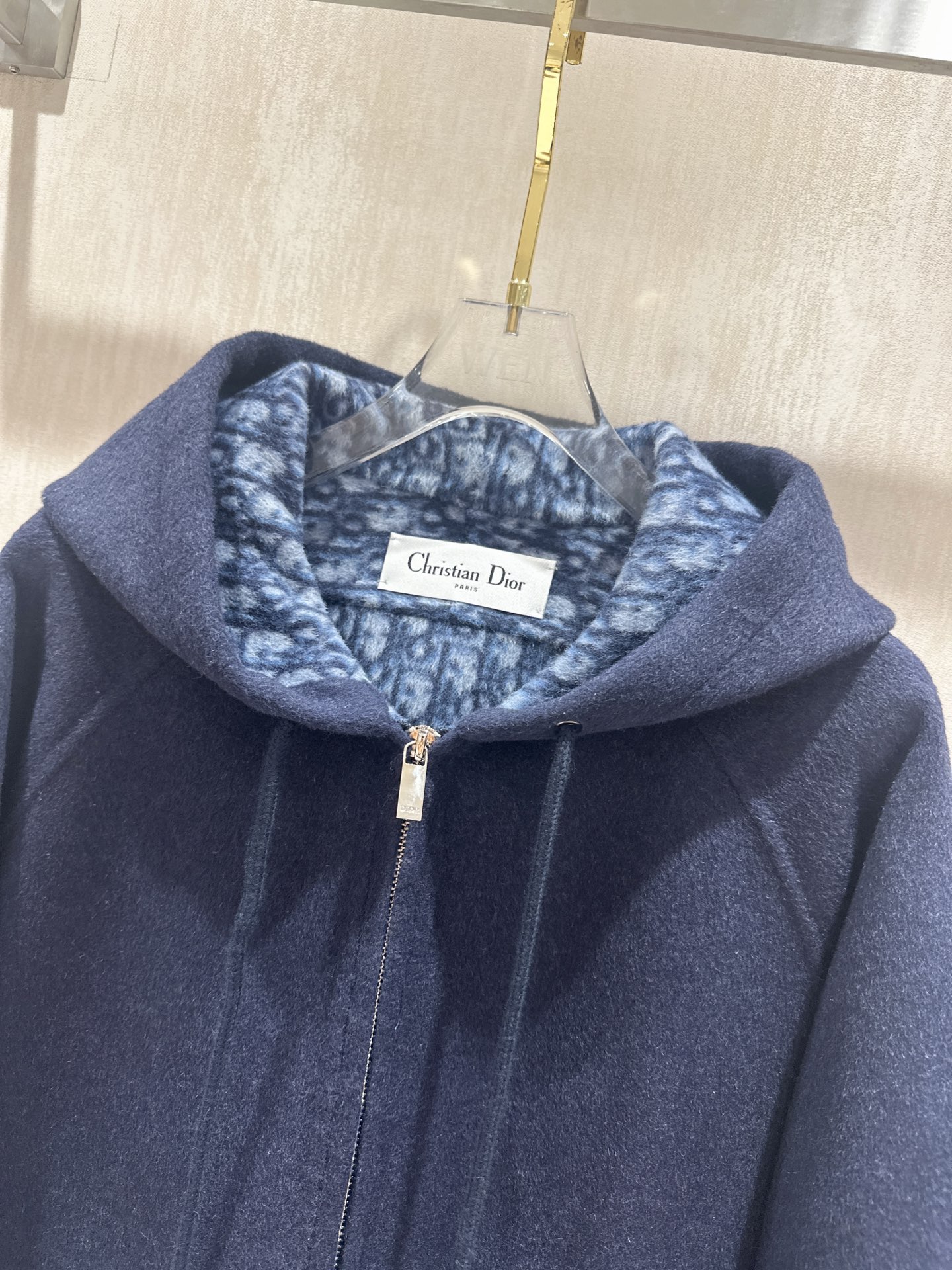 Dior Double-Sided Wool Coat with Logo Jacquard - Stylish & Luxurious 9 i1758358934968 8561 0 7