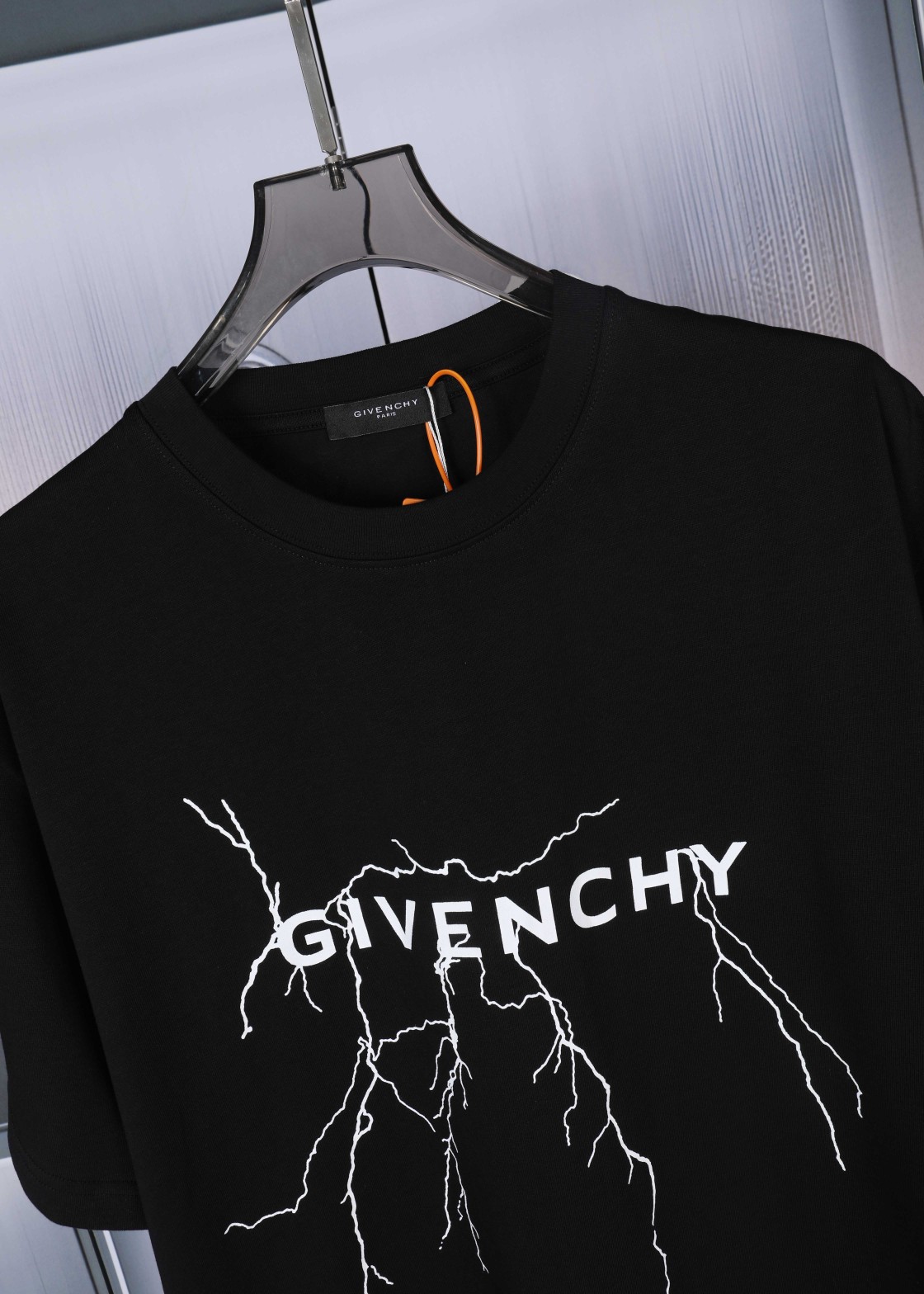 Givenchy Lightning Gradient Print Short Sleeve T-Shirt - Unisex Style 6 a1706470564772 6085