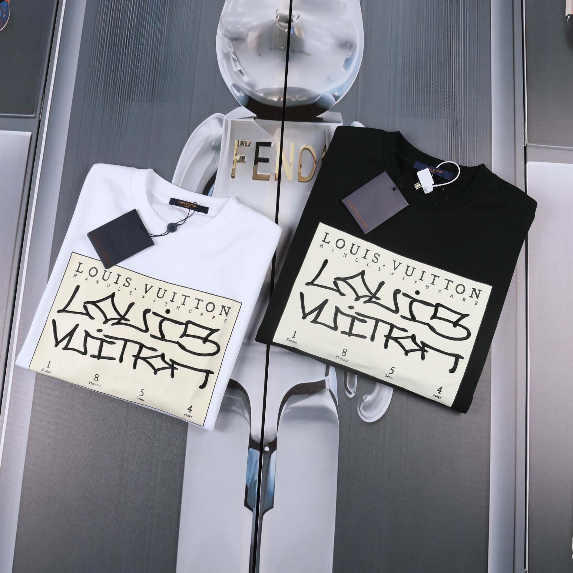 Louis Vuitton  短袖服装,lv,男,女 4