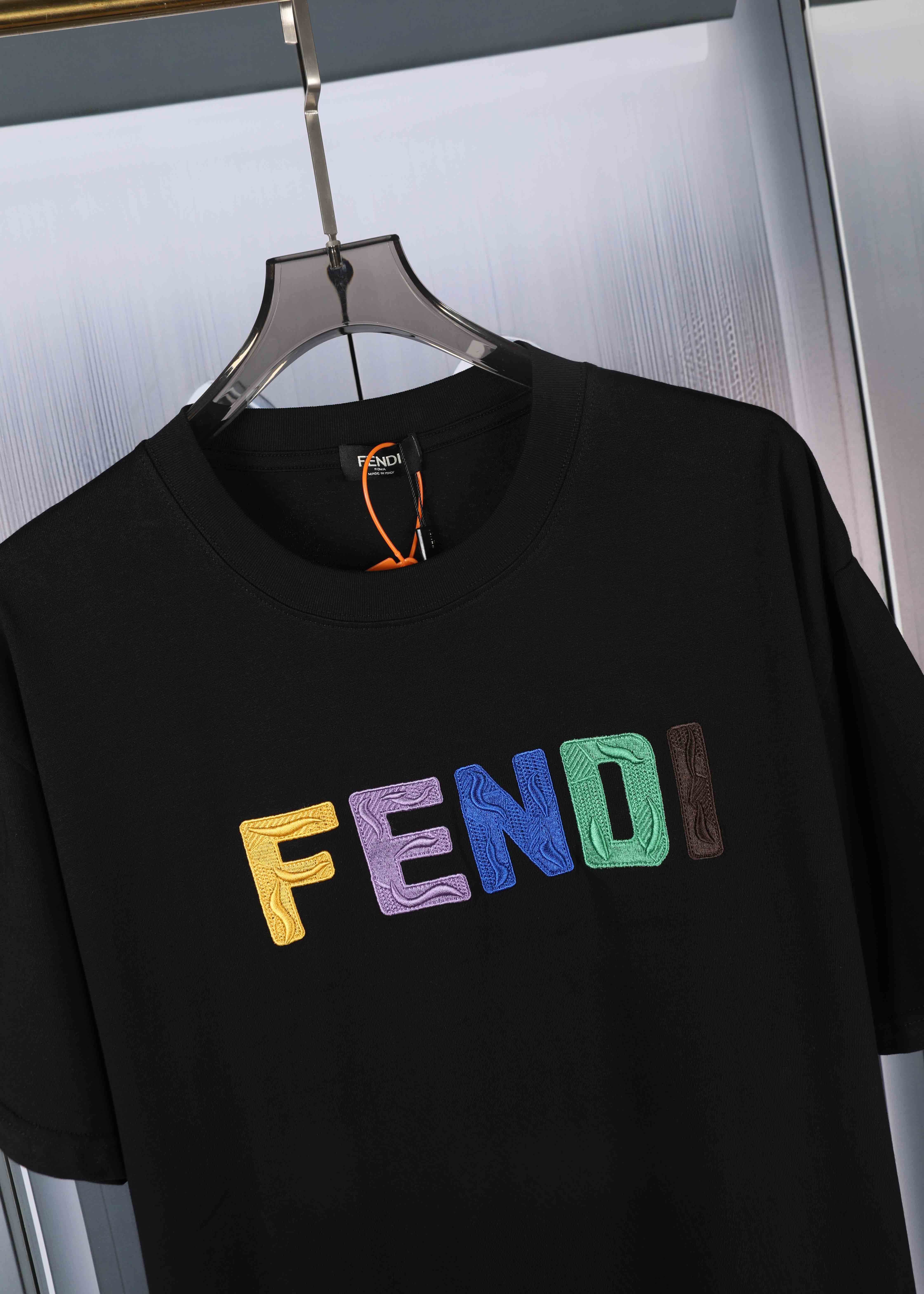 FENDI  T恤服装,男,fendi 5