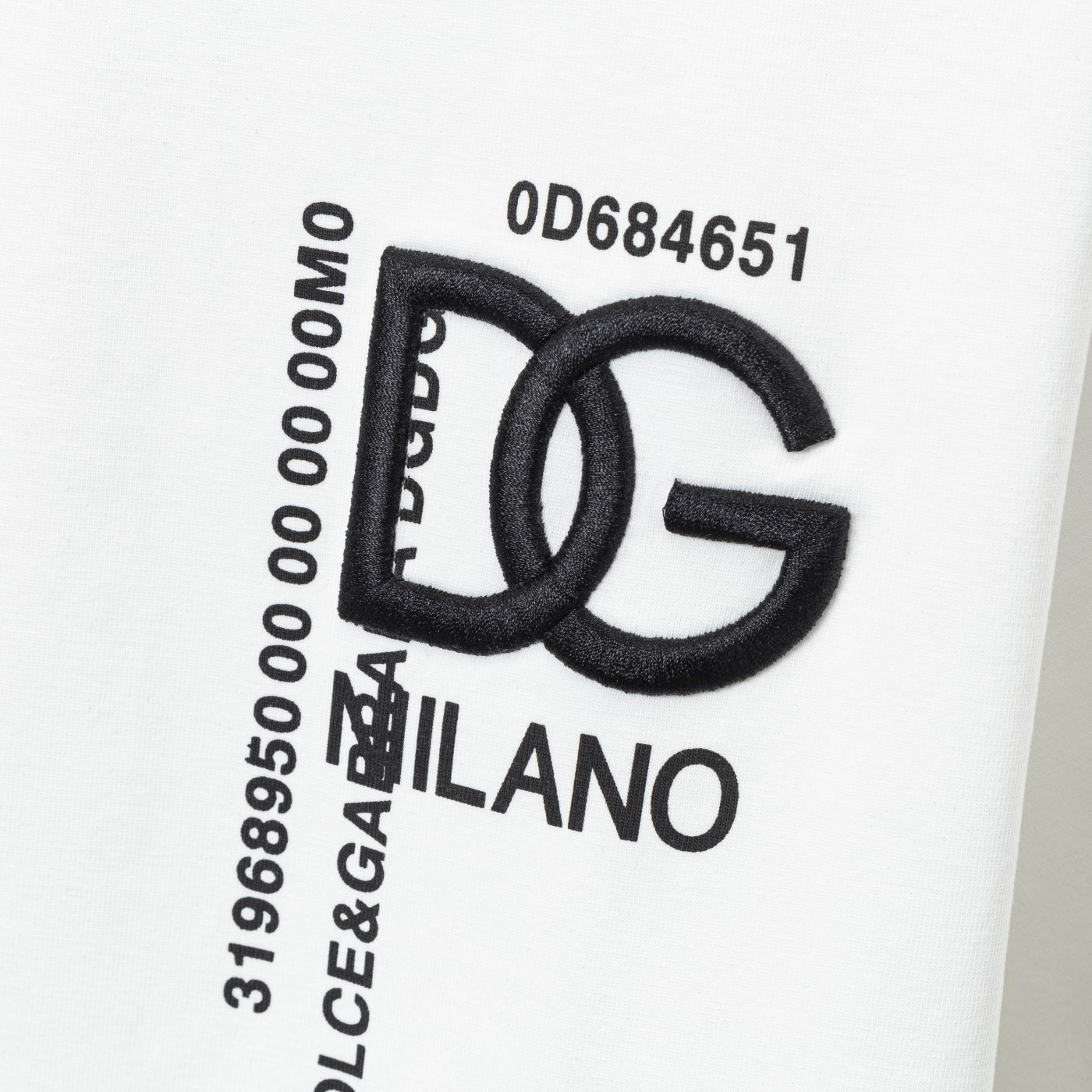 High-Quality Embroidered DG Short Sleeves in Black and White, Various Sizes Available - 图片 6