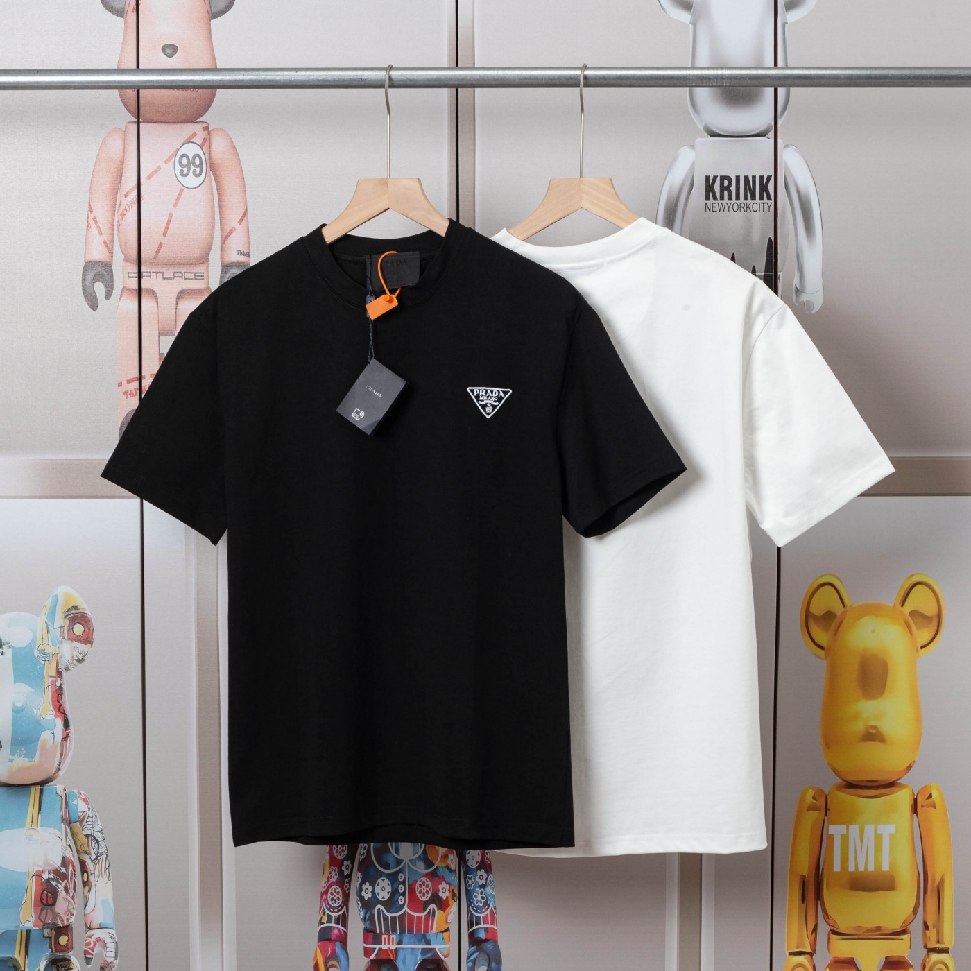 Prada New Embroidery Short Sleeves: High-Quality Cotton, Unique Design, Unisex, Various Sizes - 图片 4