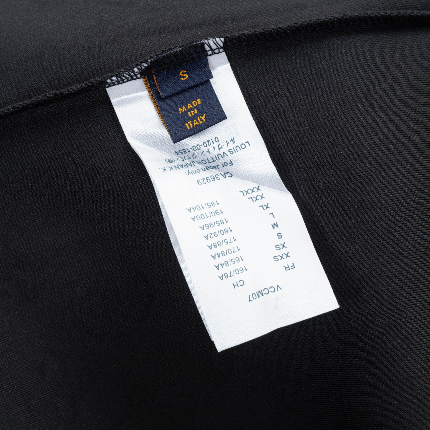 Louis Vuitton Men's Spring/Summer Polo Shirt - Classic Monogram Design 9 a1740437525385 2018