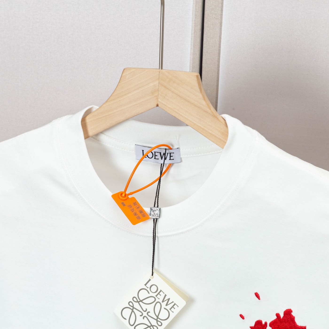 Loewe Embroidered Pocket Short Sleeve T-Shirt - Stylish Comfort & Quality 6 a1740508578250 4037