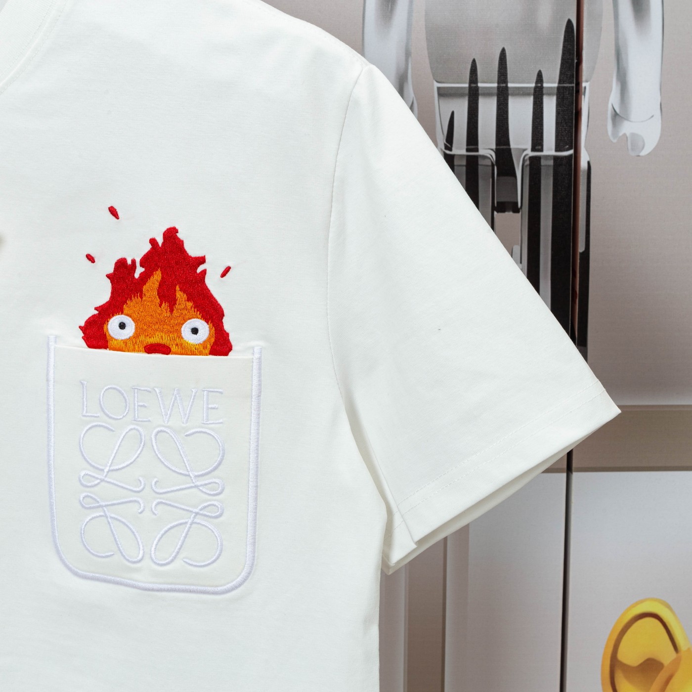 Loewe Embroidered Pocket Short Sleeve T-Shirt - Stylish Comfort & Quality 8 a1740508579742 5053