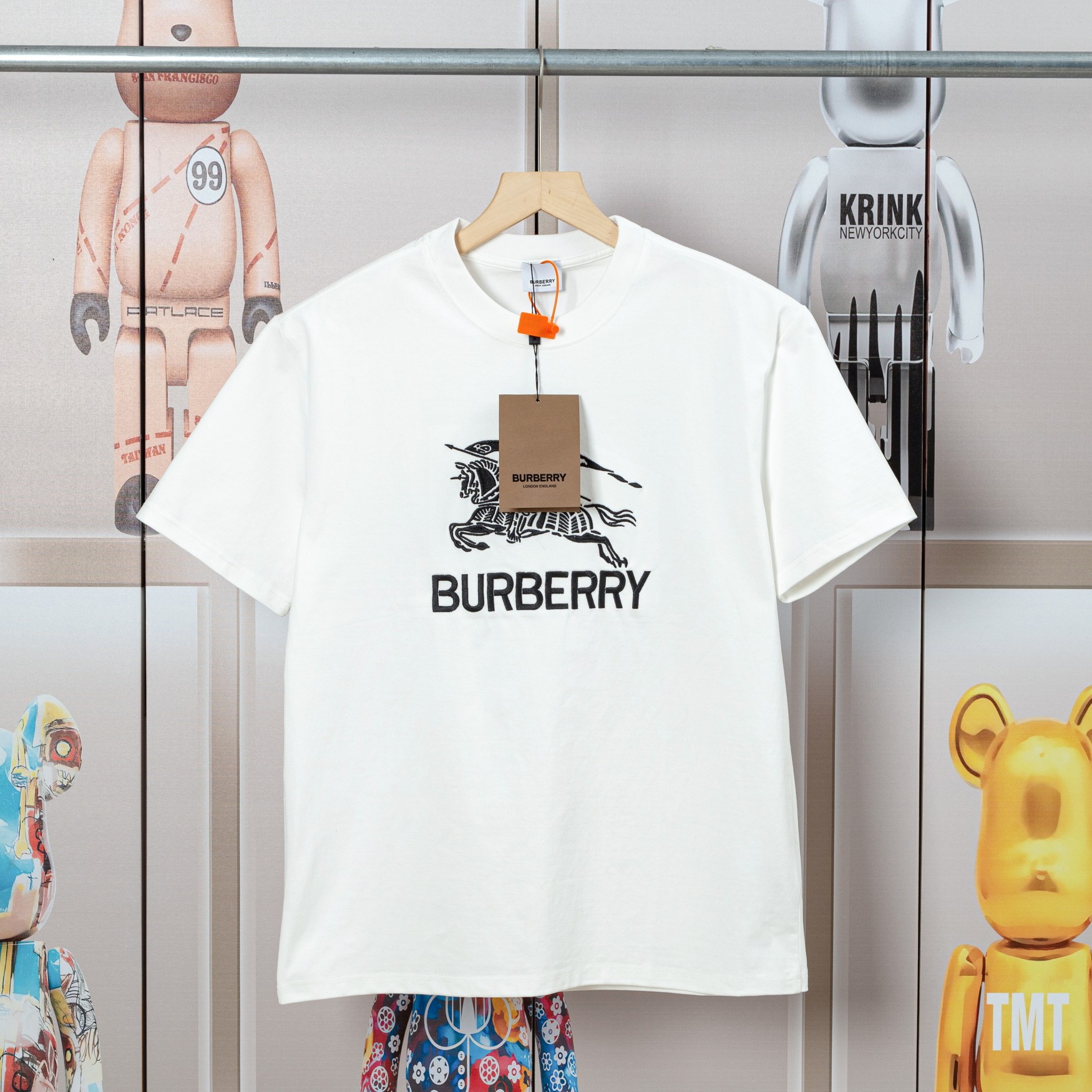 .00「D💓」 BURBERRY巴宝莉logo刺绣标志短袖.原版开模，高品...