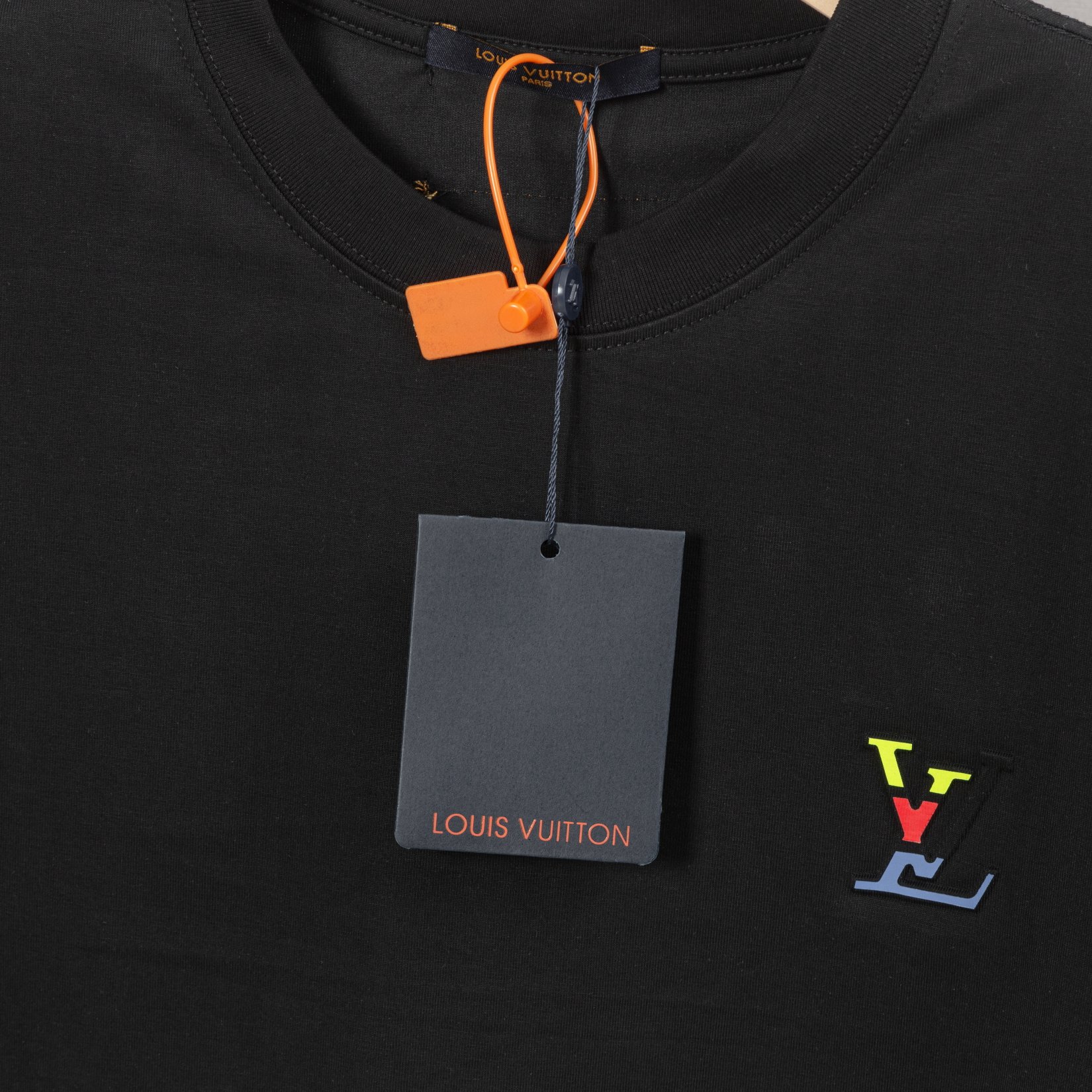 Louis Vuitton  短袖T恤服装,lv,男,女 8