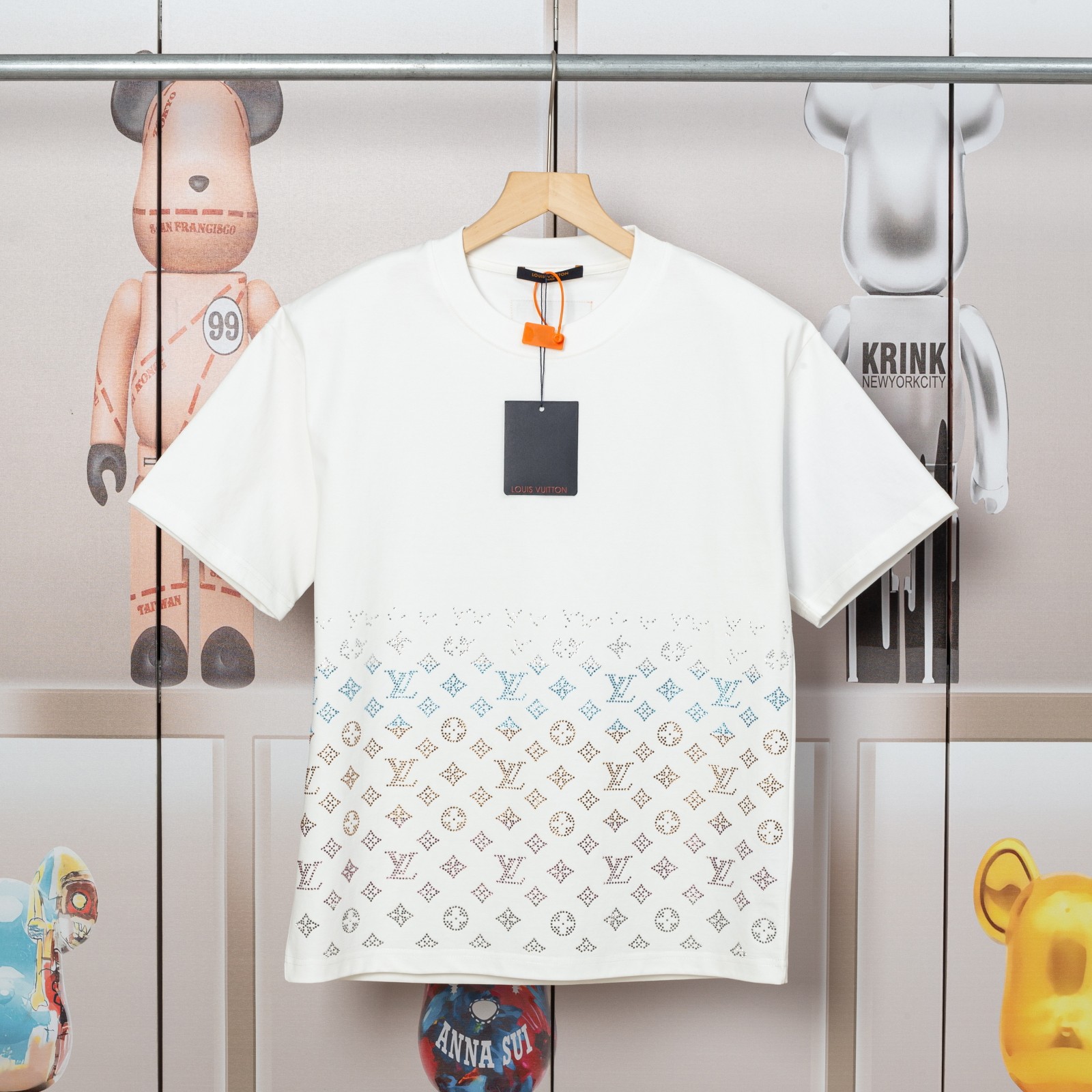 「Dw」 LV路易驴家早春花钻提花新款短袖T恤，高品质🔥滑...