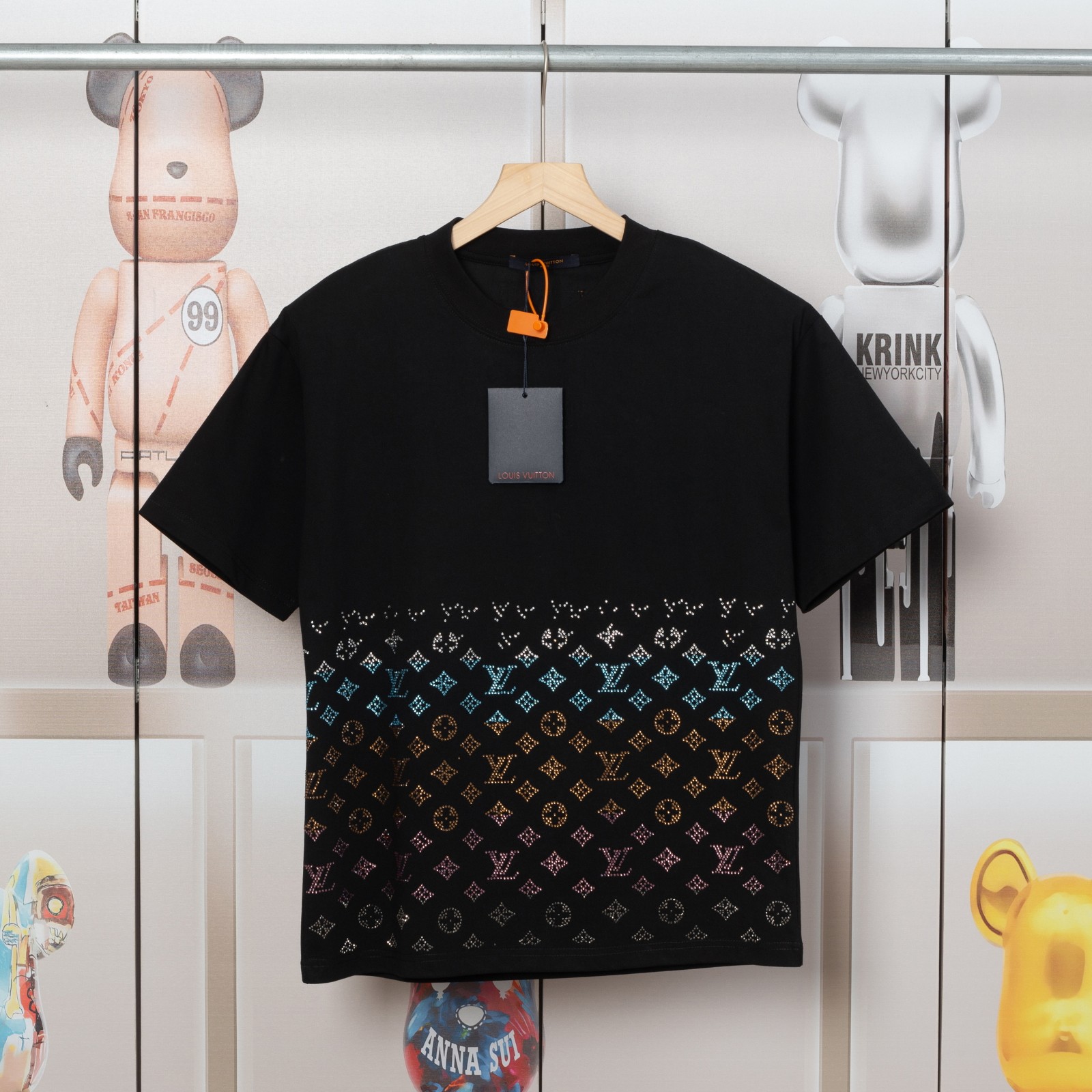 「Dw」 LV路易驴家早春花钻提花新款短袖T恤，高品质🔥滑...