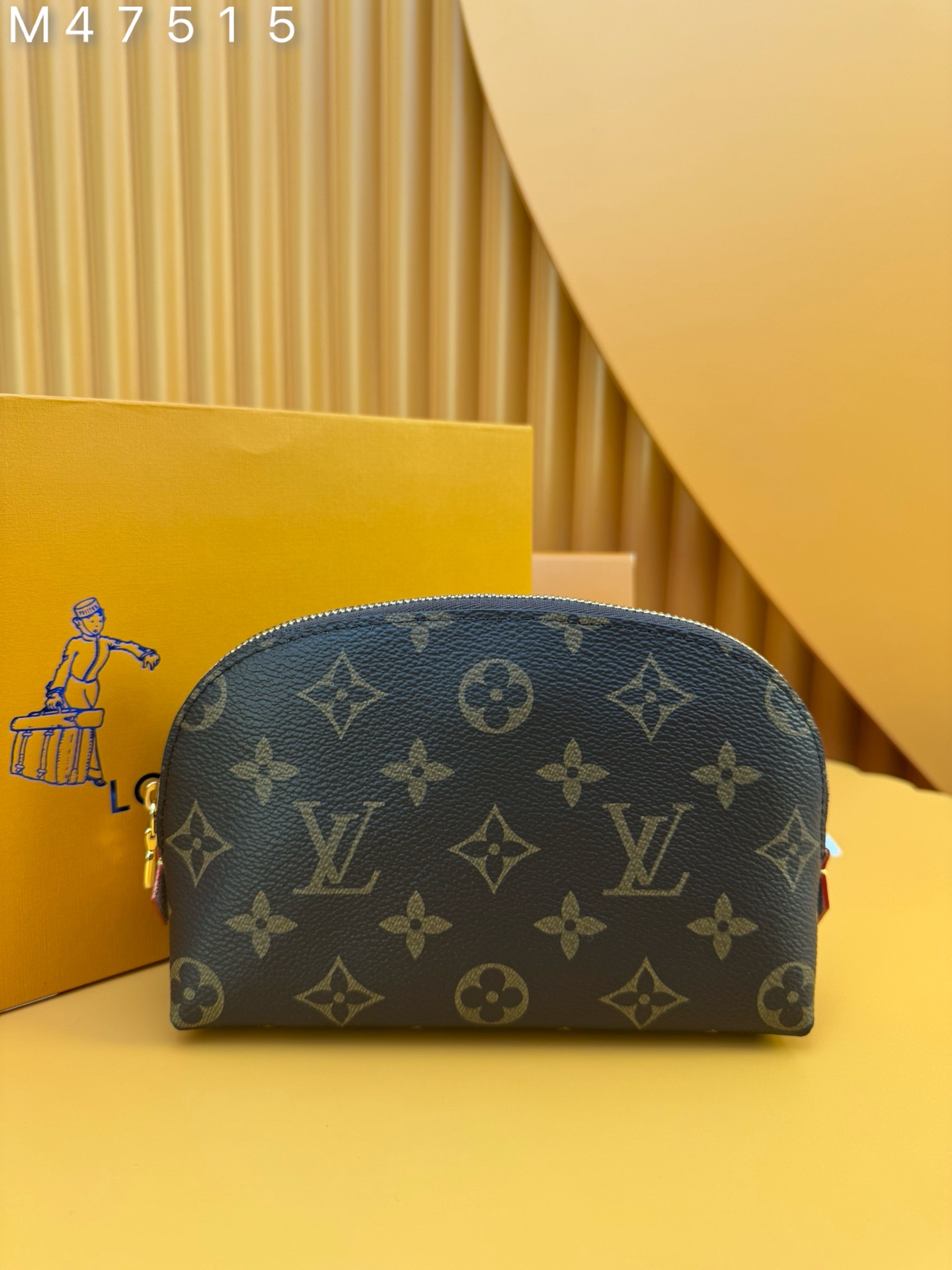 NO:673334,M47515 'Special Duty Free' [Official special edition·First-class material·All-steel hardware·Electronic chip·Full package] Compact cosmetic bag 'Pochette·CosmeticPM'. It can be cleverly stored in a handbag. The flat bottom adopts zipper opening and closing, and cosmetics can be easily taken out. 19x12x6cm, LV wallet, louis vuitton, wallets19860909M47515 《特級免稅》[官方专版·一級材料·全鋼五金·電子芯片·全套包裝］緊湊的化妝用小包“Pochette·CosmeticPM”.可以巧妙收納在手提包中.平坦的底部採用拉鍊式開合,可以輕鬆取出化妝品.19x12x6cm,LV钱包,louis vuitton,wallets,欧美剧