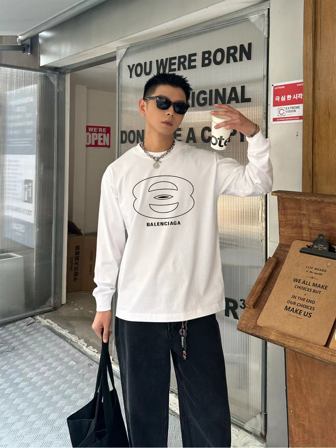 Balenciaga White Long Sleeve T-Shirt with Graphic Logo Unisex