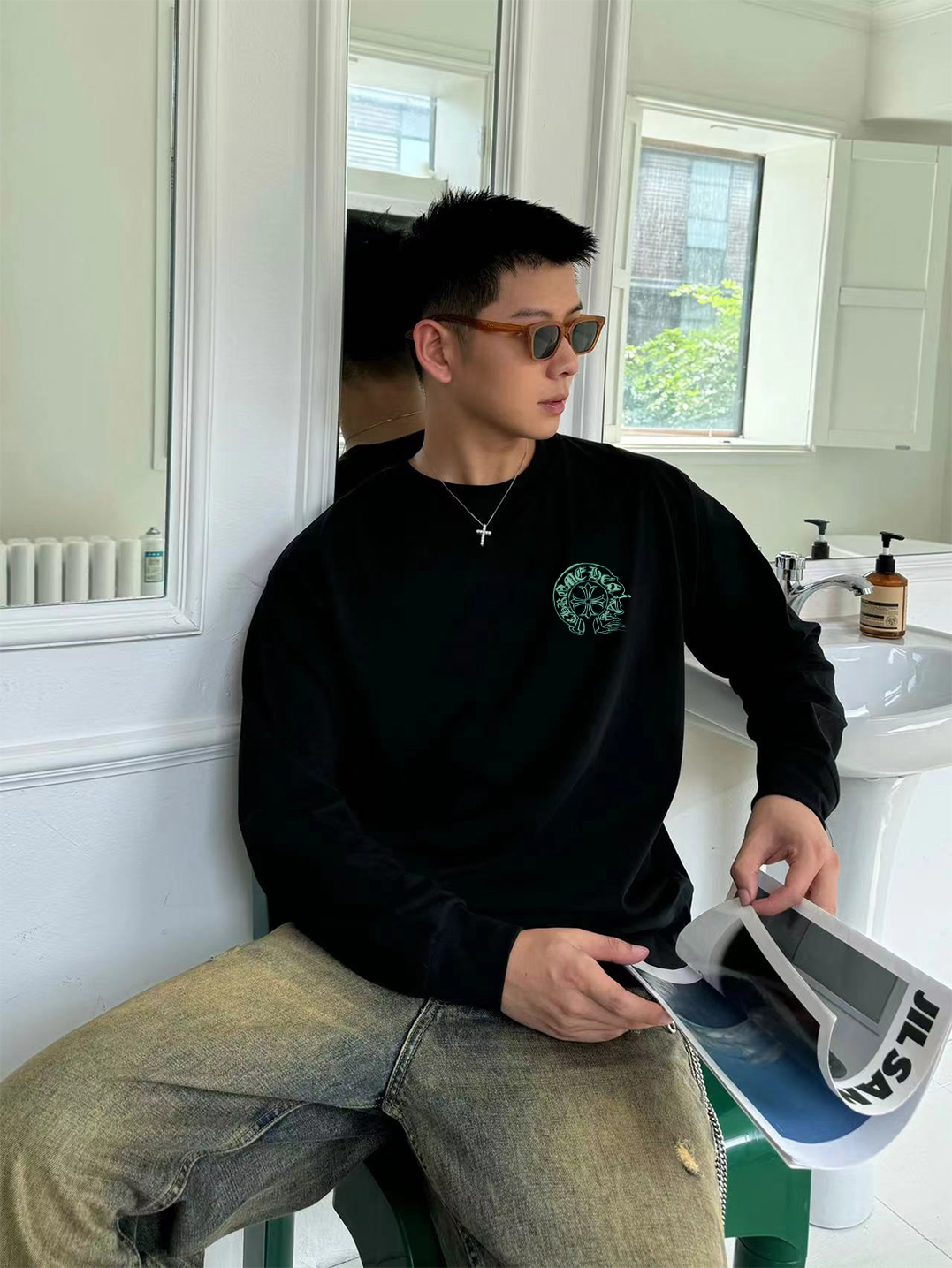 NO:523878,Croxin 2025 Spring and Autumn New Style Round Neck Long Sleeve T-shirt Personalized Front and Back Logo Alphabet Pattern Print High-end Simple, Loose, Casual, Breathable, Evergrande, Men and Women Size Size S M L XL XXL Five Sizes Color White Black, Chrome Hearts, Tees, t-shirt, alexander wang19860909克罗心 2025 春秋新款 圆领长袖T恤 个性前后logo字母图案印花 高端简约宽松休闲透气百搭 男女同款 尺码S M L XL XXL 五个码 颜色白色 黑色,,chrome hearts,tees，t-shirt,alexander wang,Men's clothing