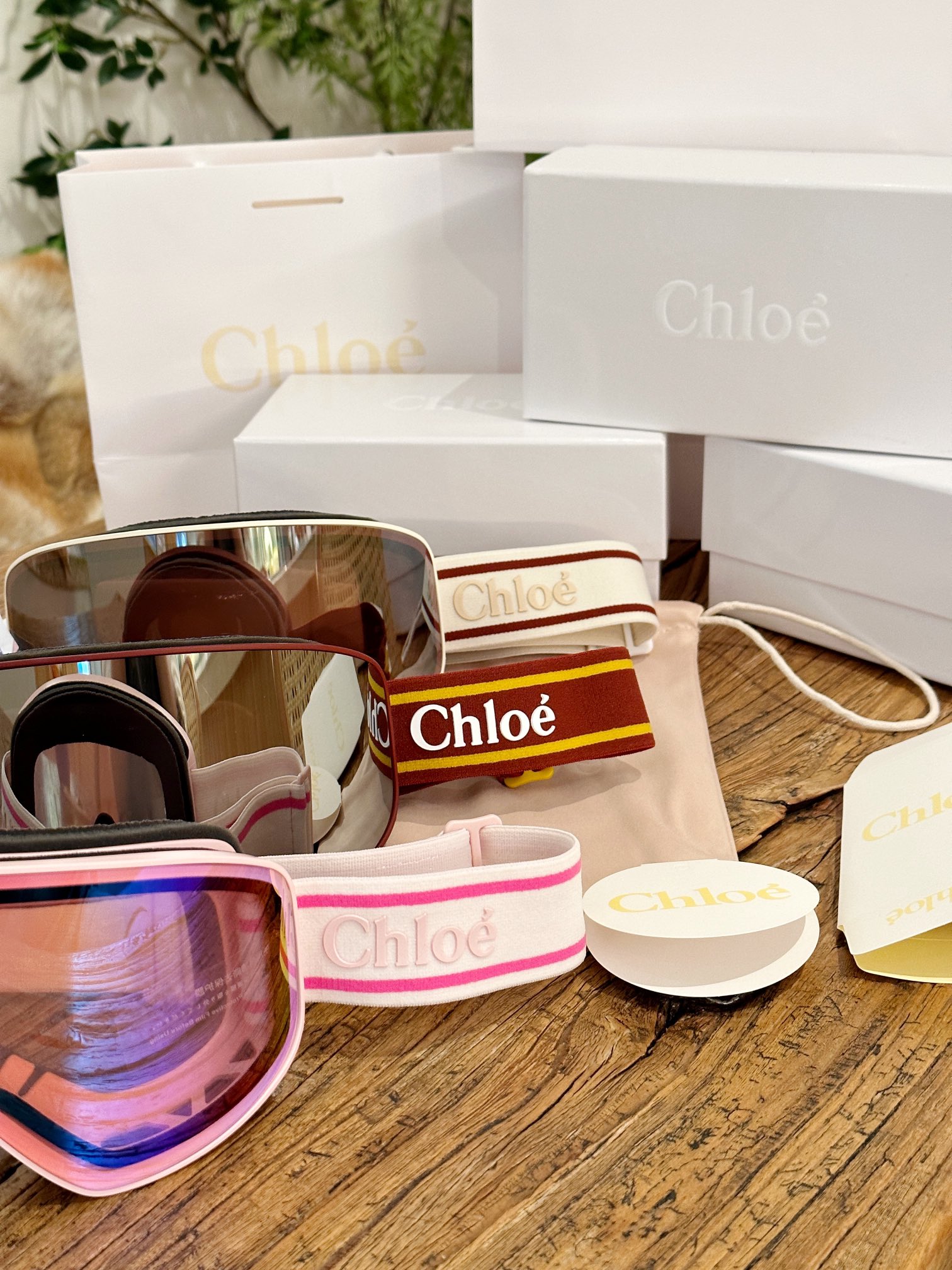 _dg_9smh6XJsx7ezMFJgwCCSqIL6bo1SOSk0qiGw